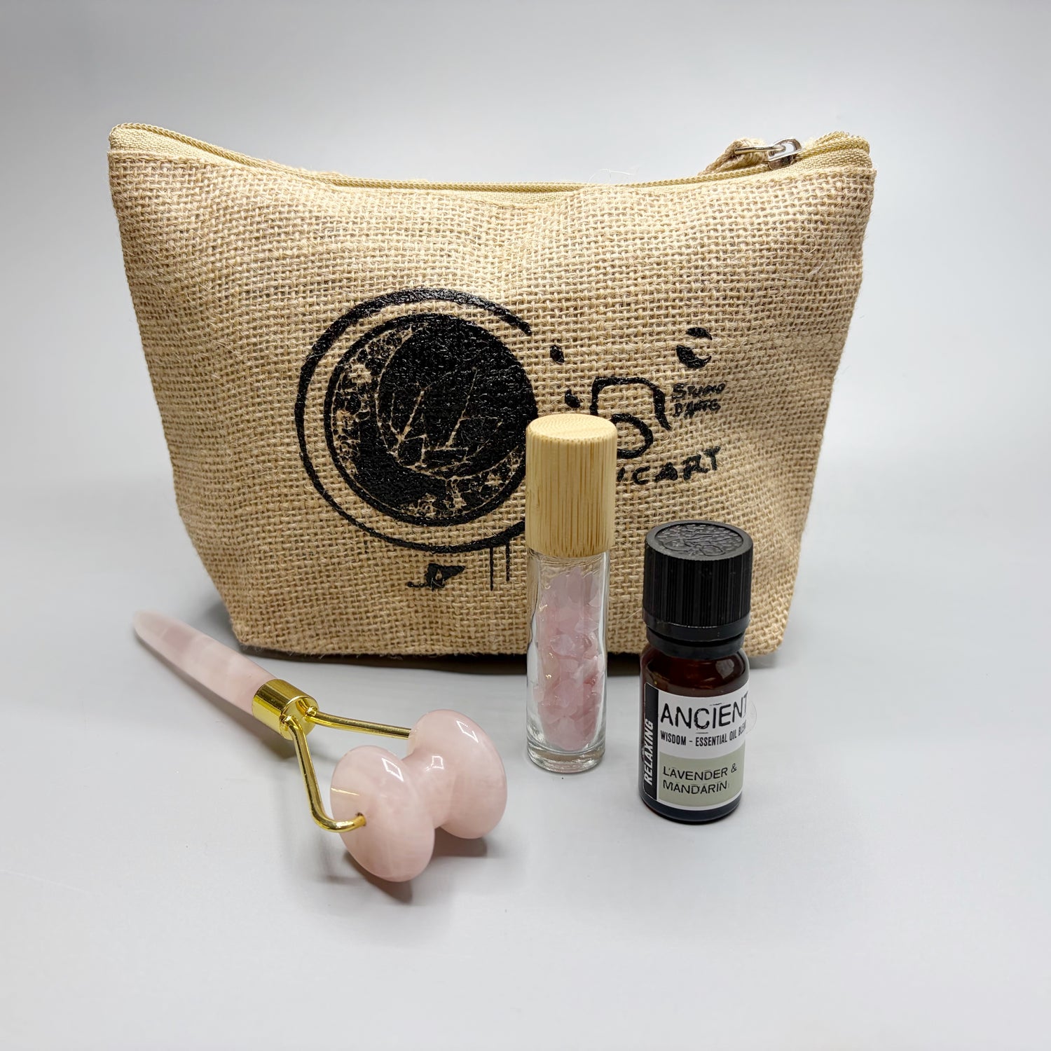 Cofanetto Benessere - Face Roller, Roll on, Olio, Pochette