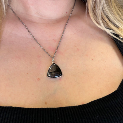 Ciondolo Iperstene Argento 925 - Triangolo piccolo