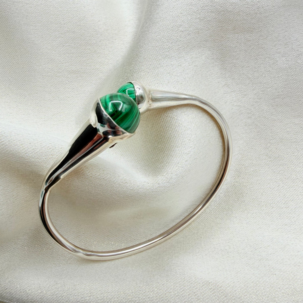 Bracciale Rigido di Malachite e Argento 925
