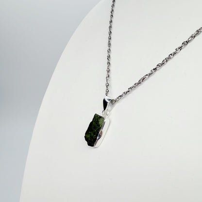 Ciondolo Moldavite Grezza - Argento 925