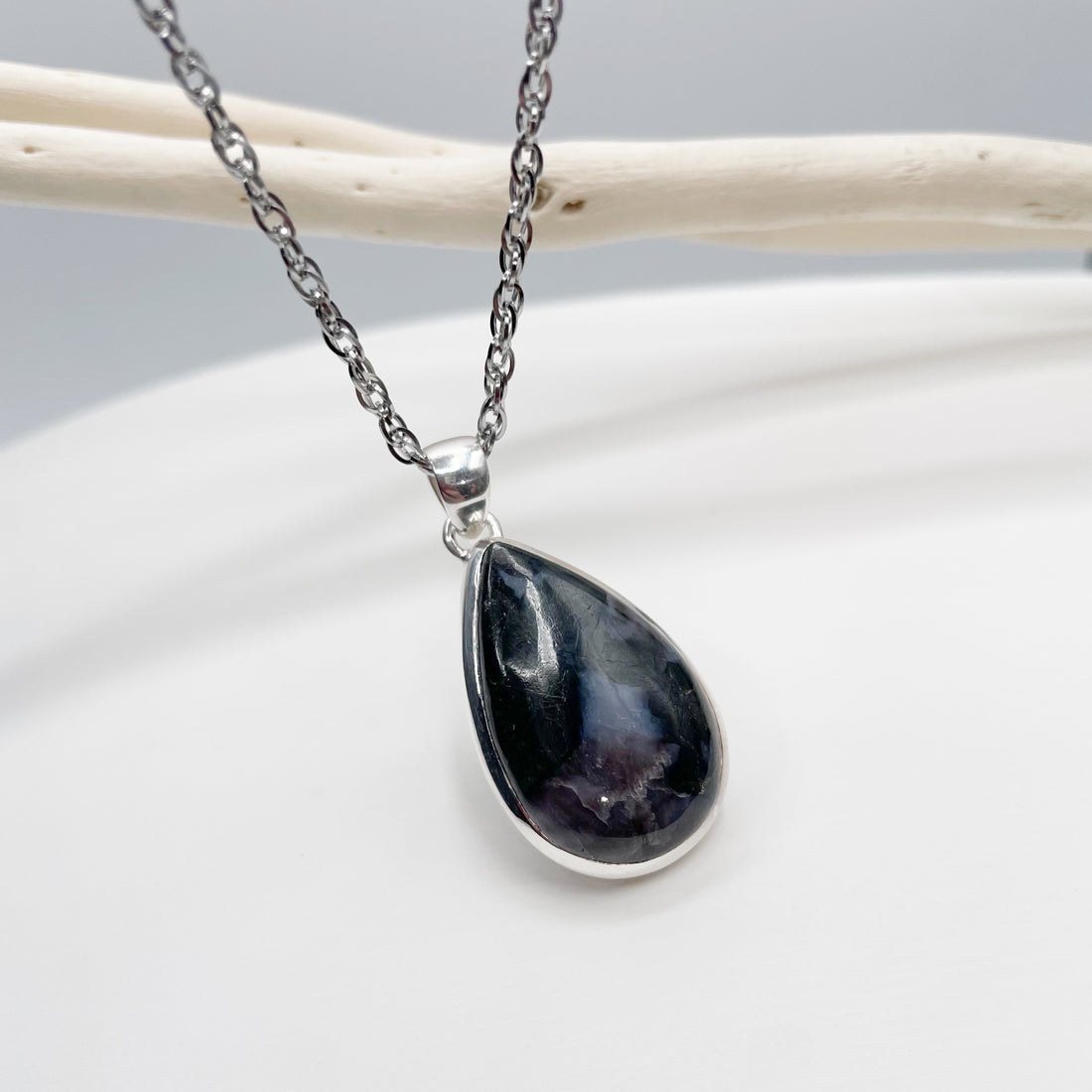 Ciondolo Merlinite Mistica e Argento 925 - a Goccia