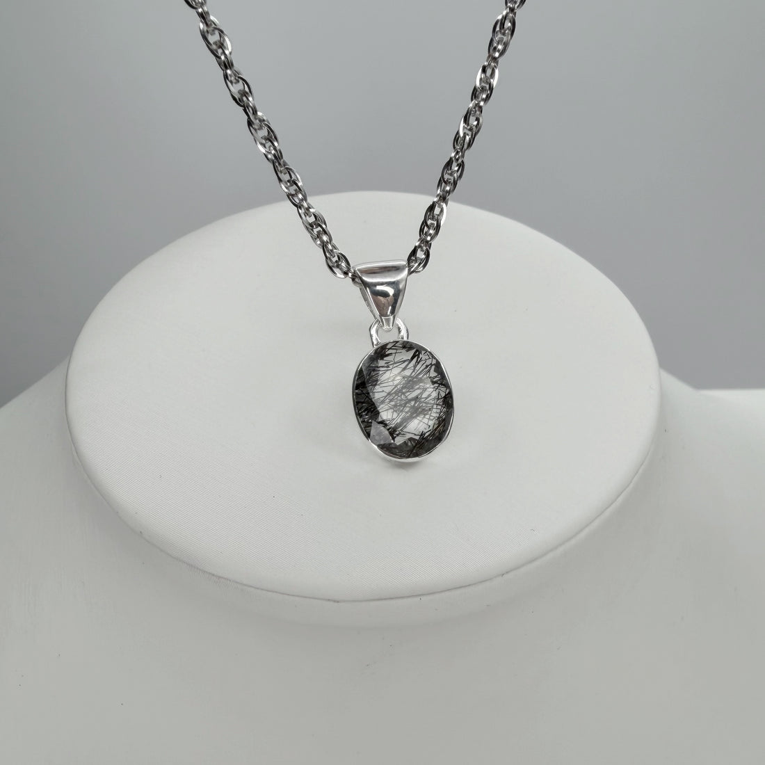 Ciondolo Quarzo Tormalinato Ovale - Argento 925