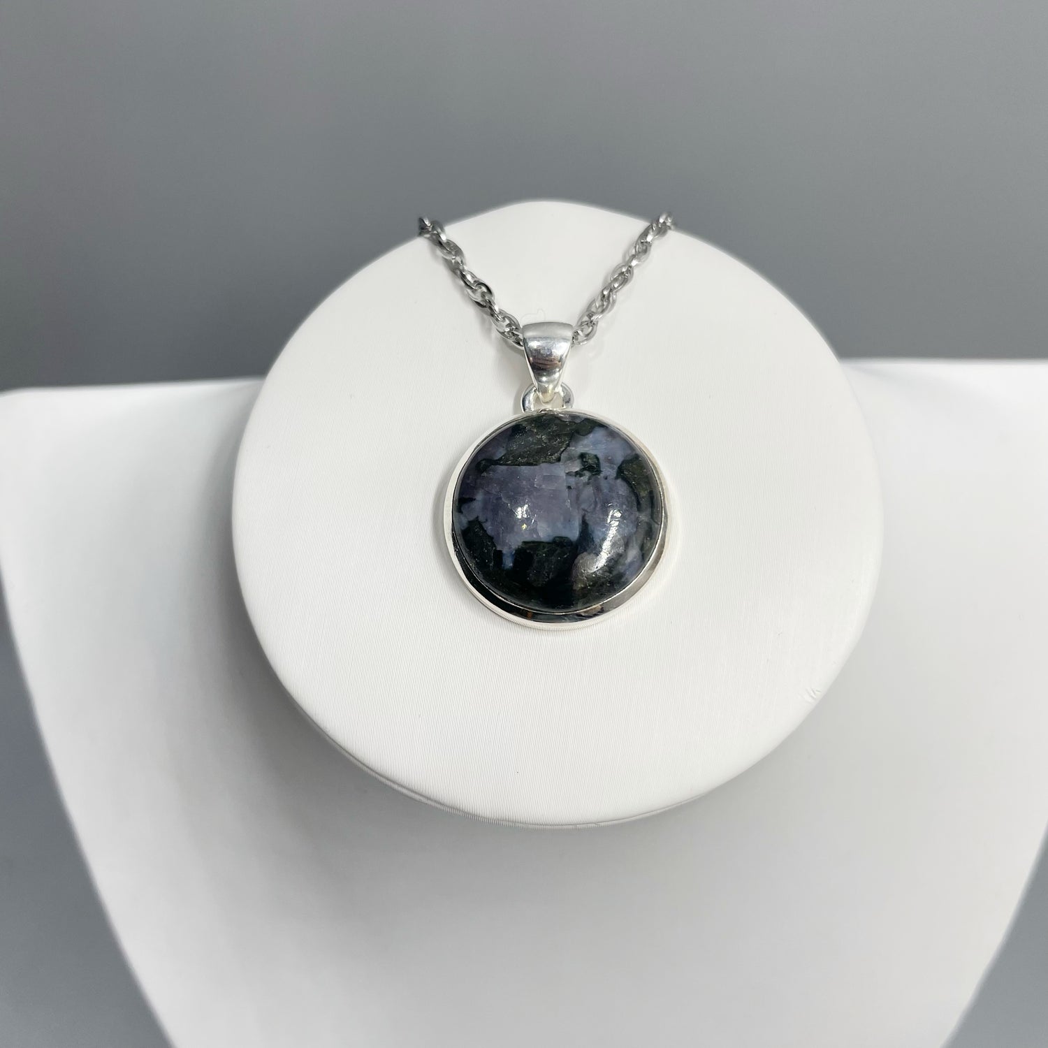 Ciondolo Merlinite Mistica e Argento 925 - Tondo