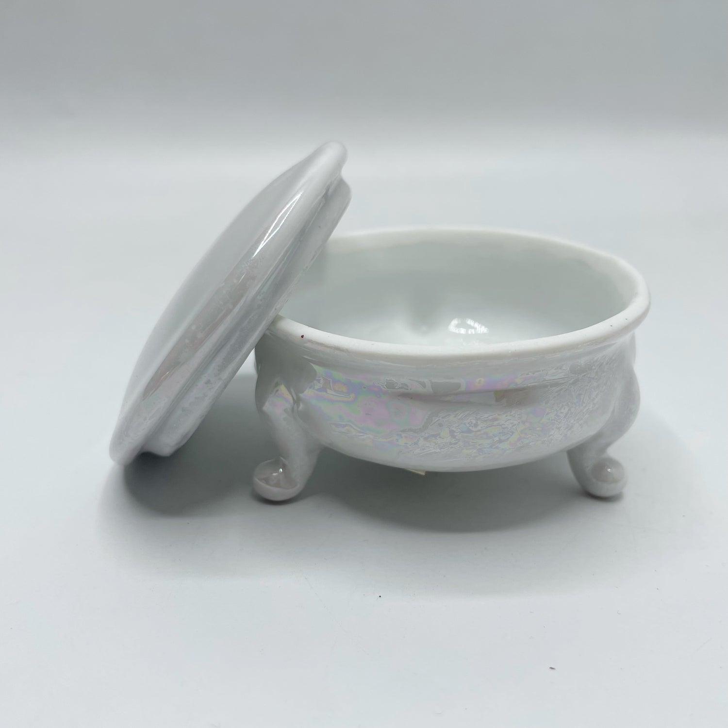 Portagioie Piccolo, porcellana dipinta a mano - Madreperla