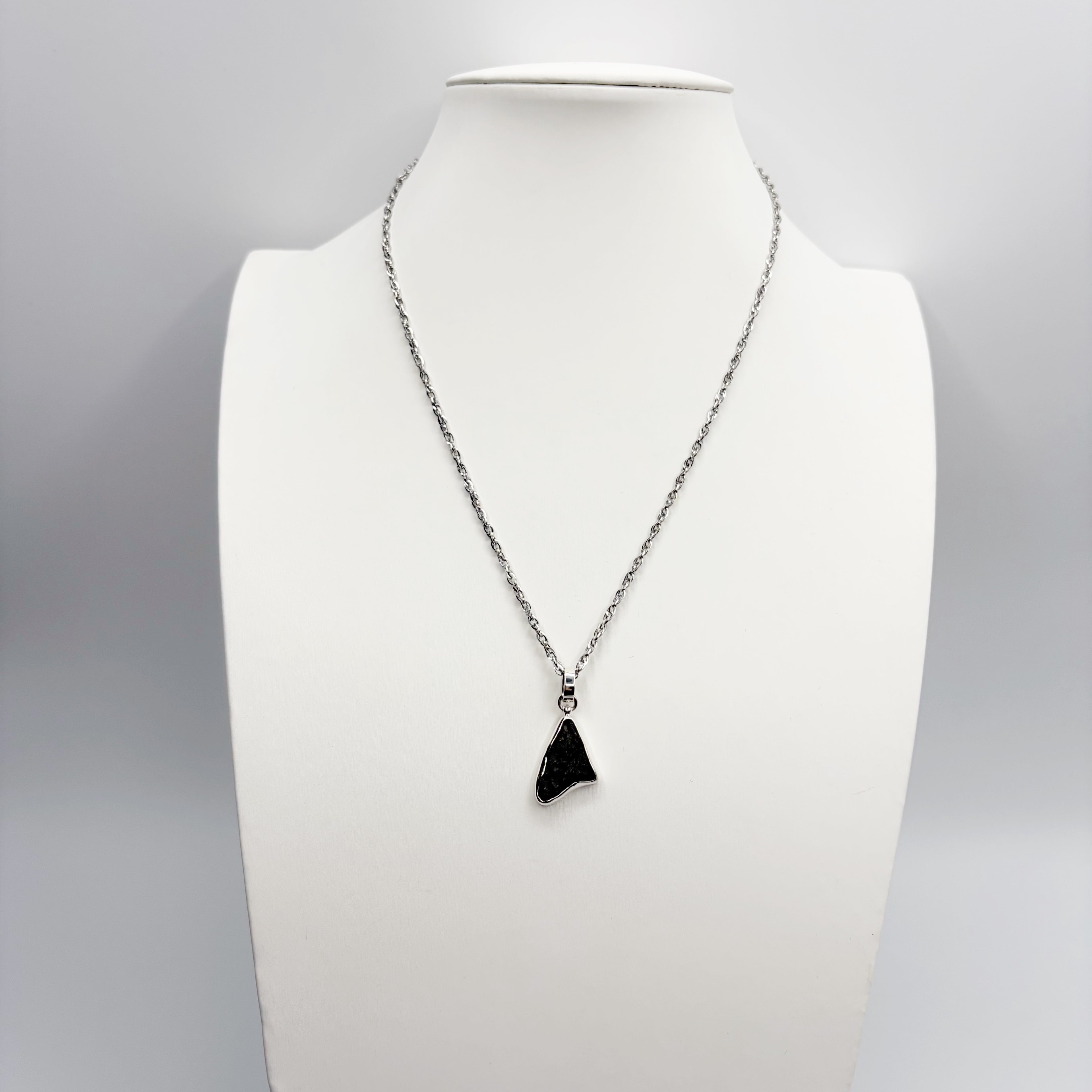 Ciondolo Moldavite Grezza e Argento 925