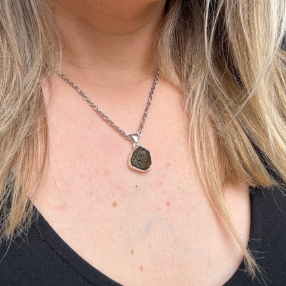 Ciondolo Moldavite Grezza - Argento 925