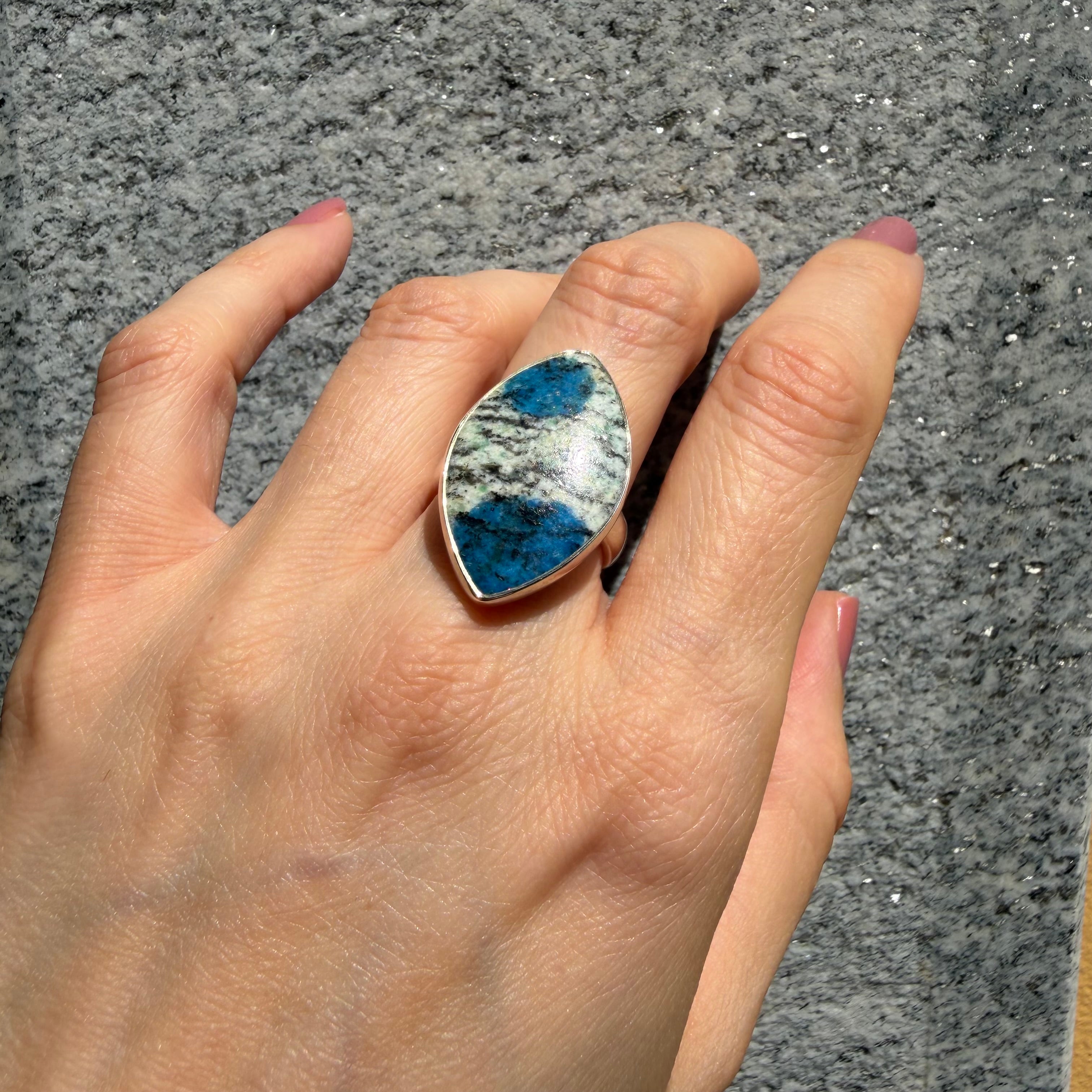 Anello Azzurrite in Granito (K2) e Argento 925