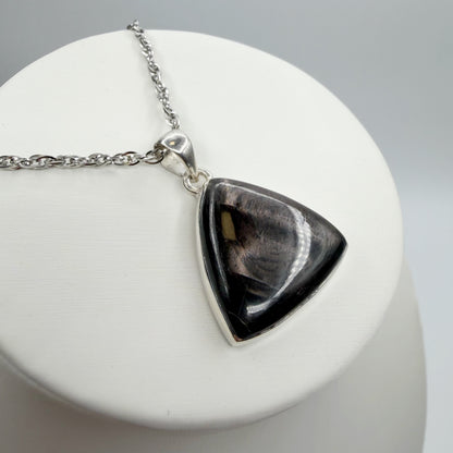 Ciondolo Iperstene Argento 925 - Triangolo
