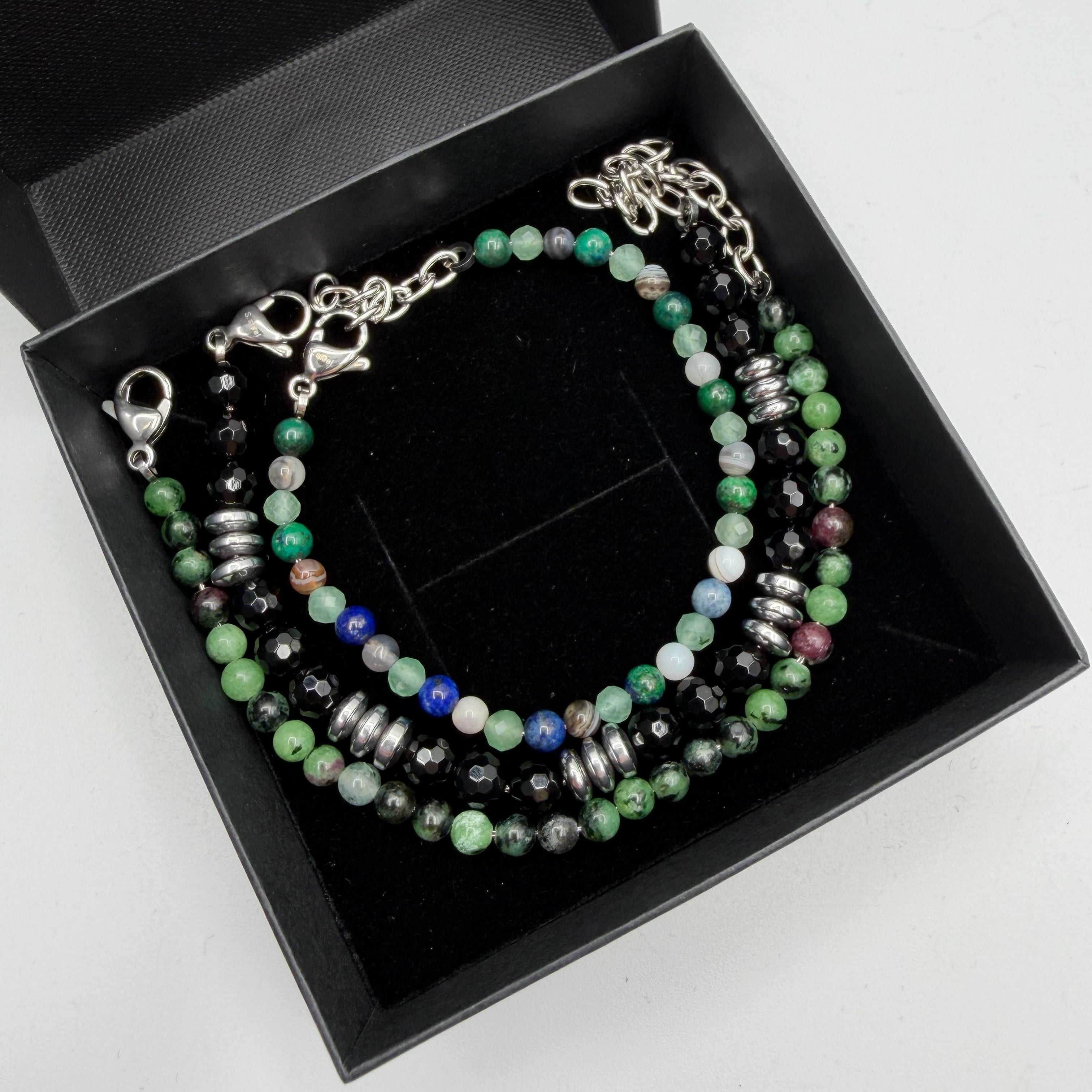 Tre bracciali per Protezione &amp; Fortuna
