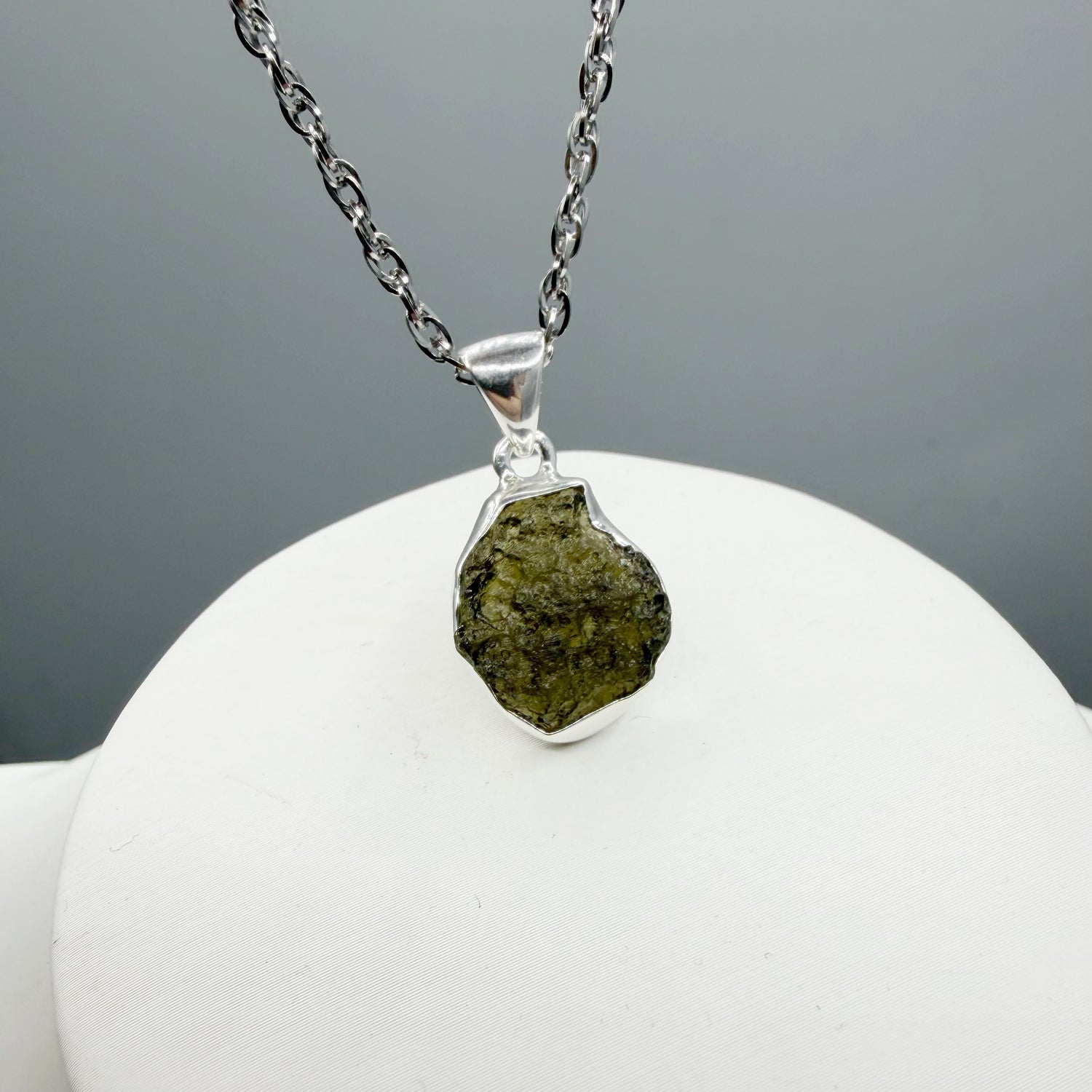 Ciondolo Moldavite Grezza e Argento 925 - tonda