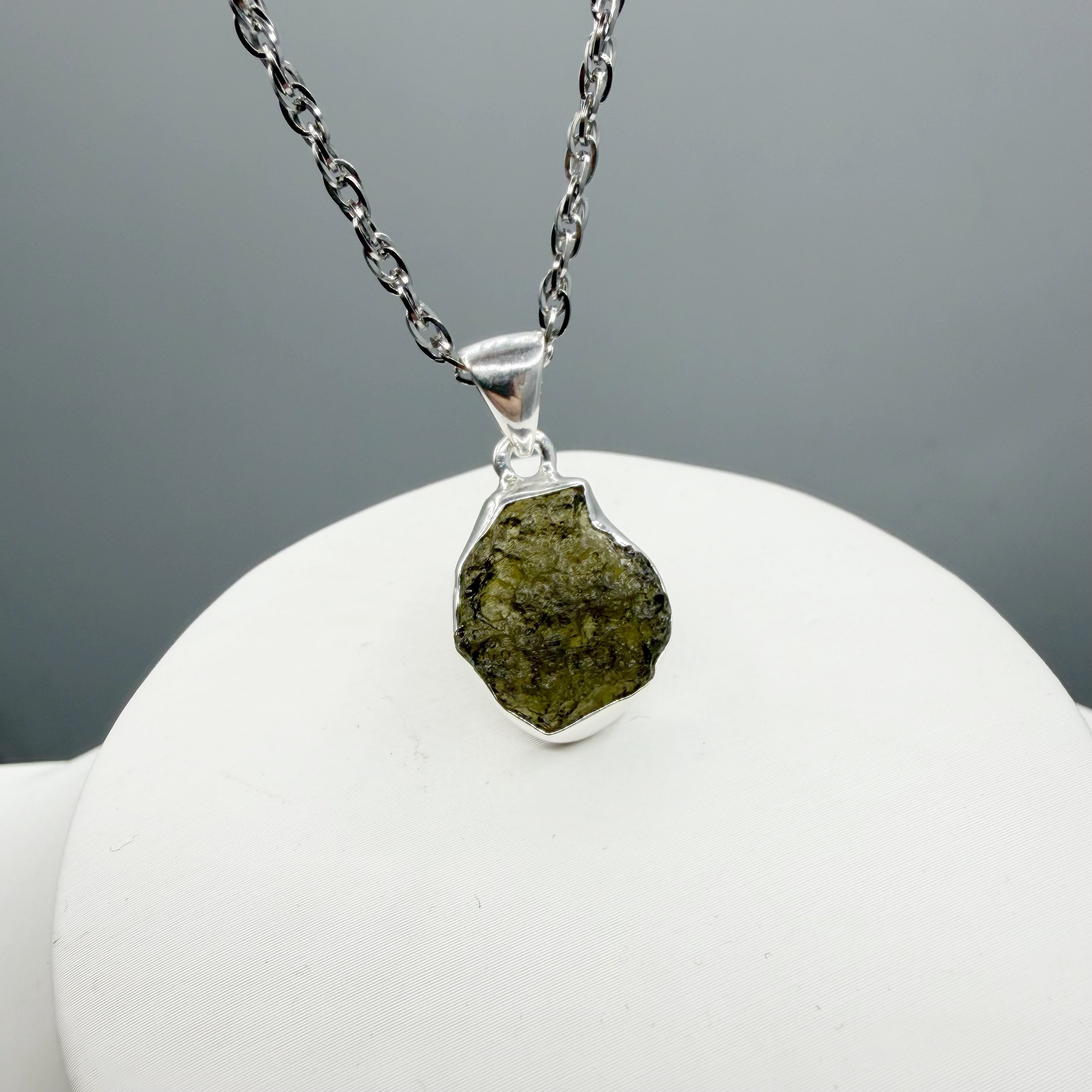 Ciondolo Moldavite Grezza e Argento 925 - tonda