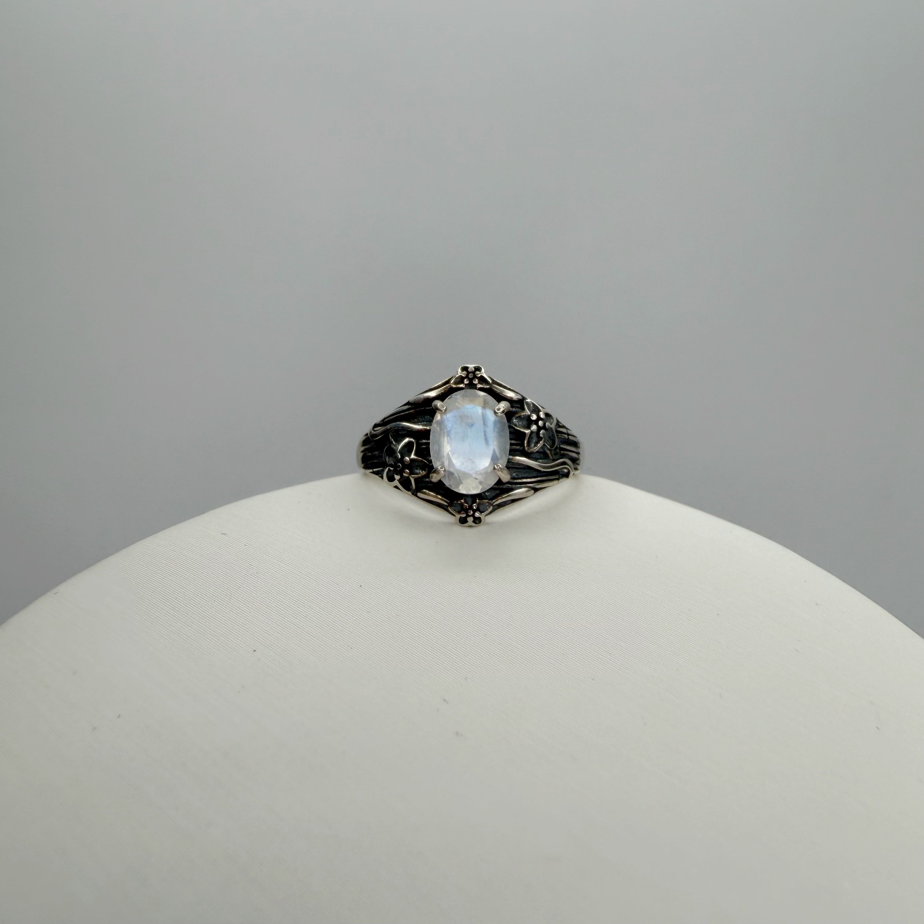 Anello Labradorite Bianca - Argento 925