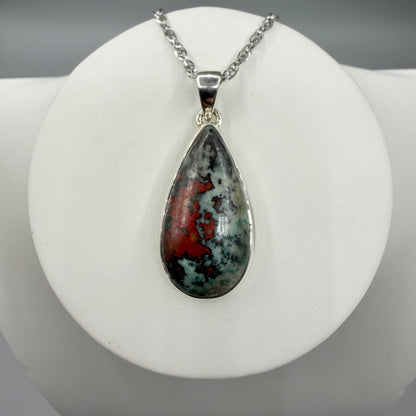 Ciondolo Cuprite e Argento 925 - Goccia