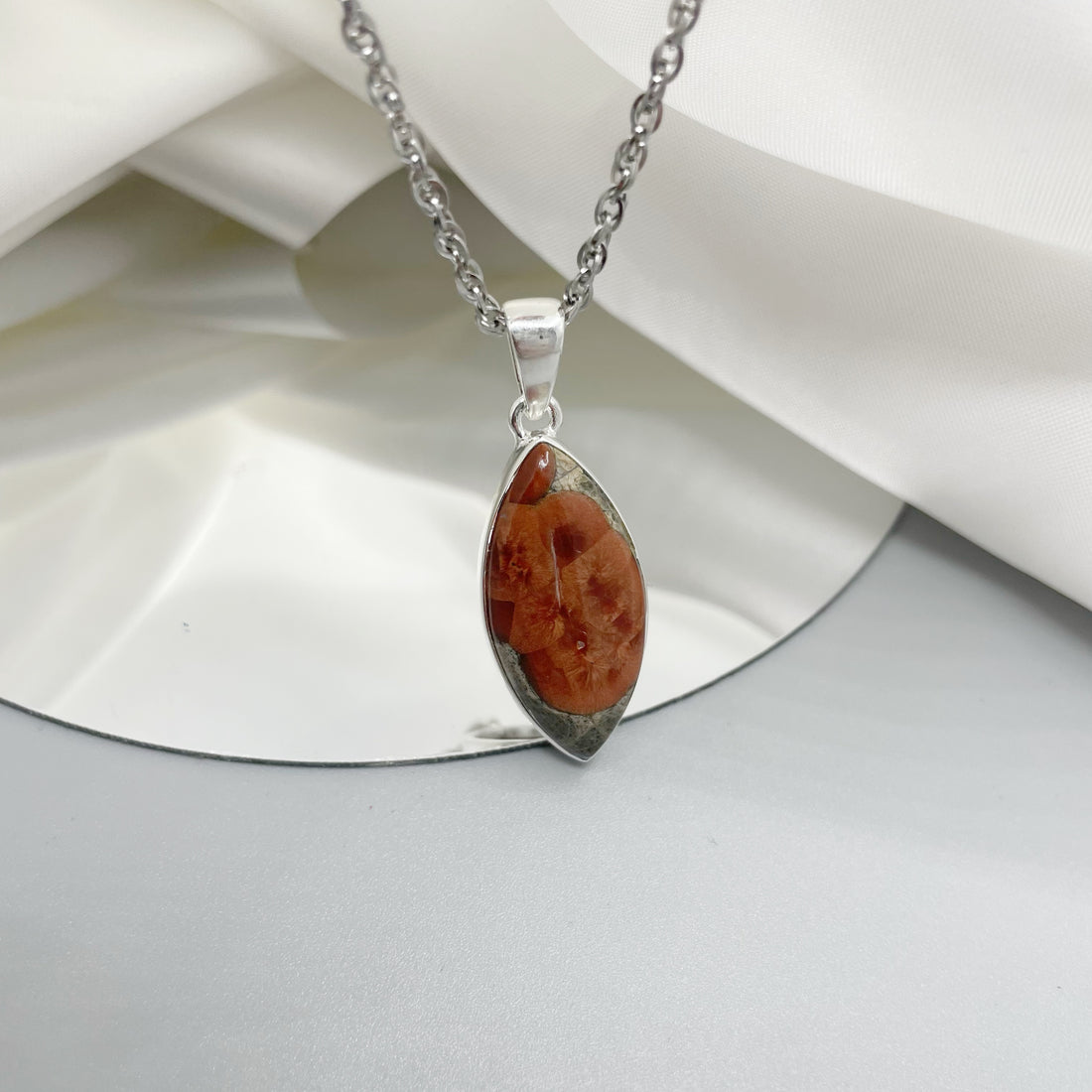 Ciondolo Ossidiana Peanut - Argento 925