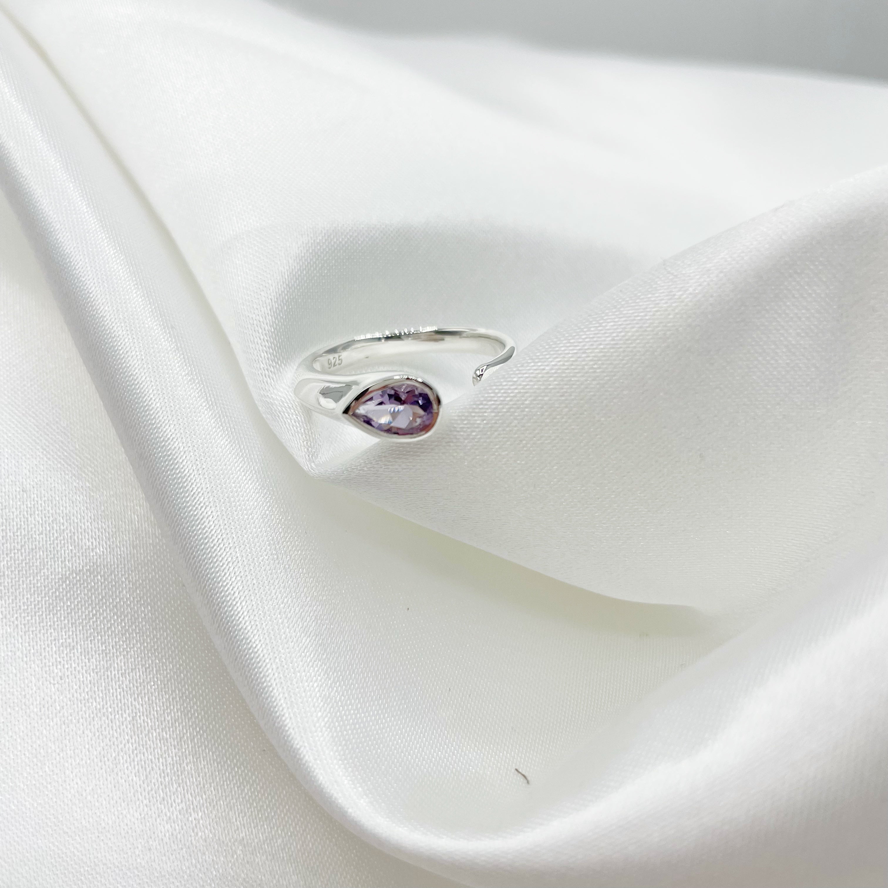 Anello Ametista a Goccia - Argento 925