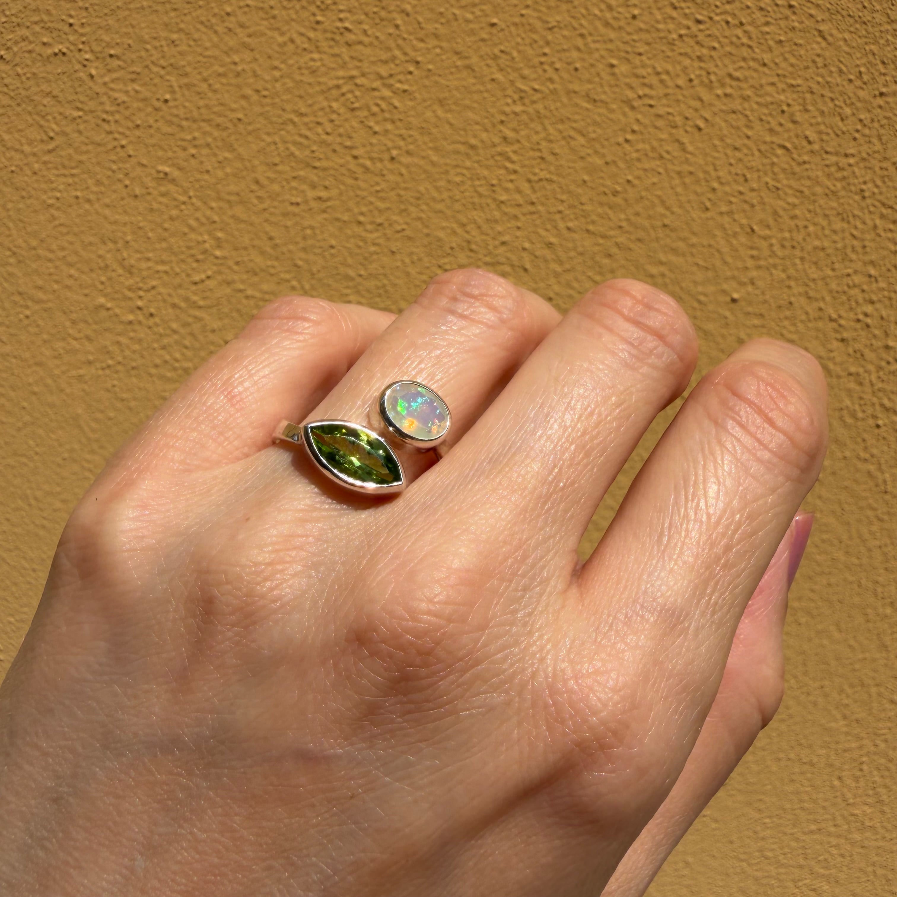 Anello Peridoto e Opale Etiope - Argento 925