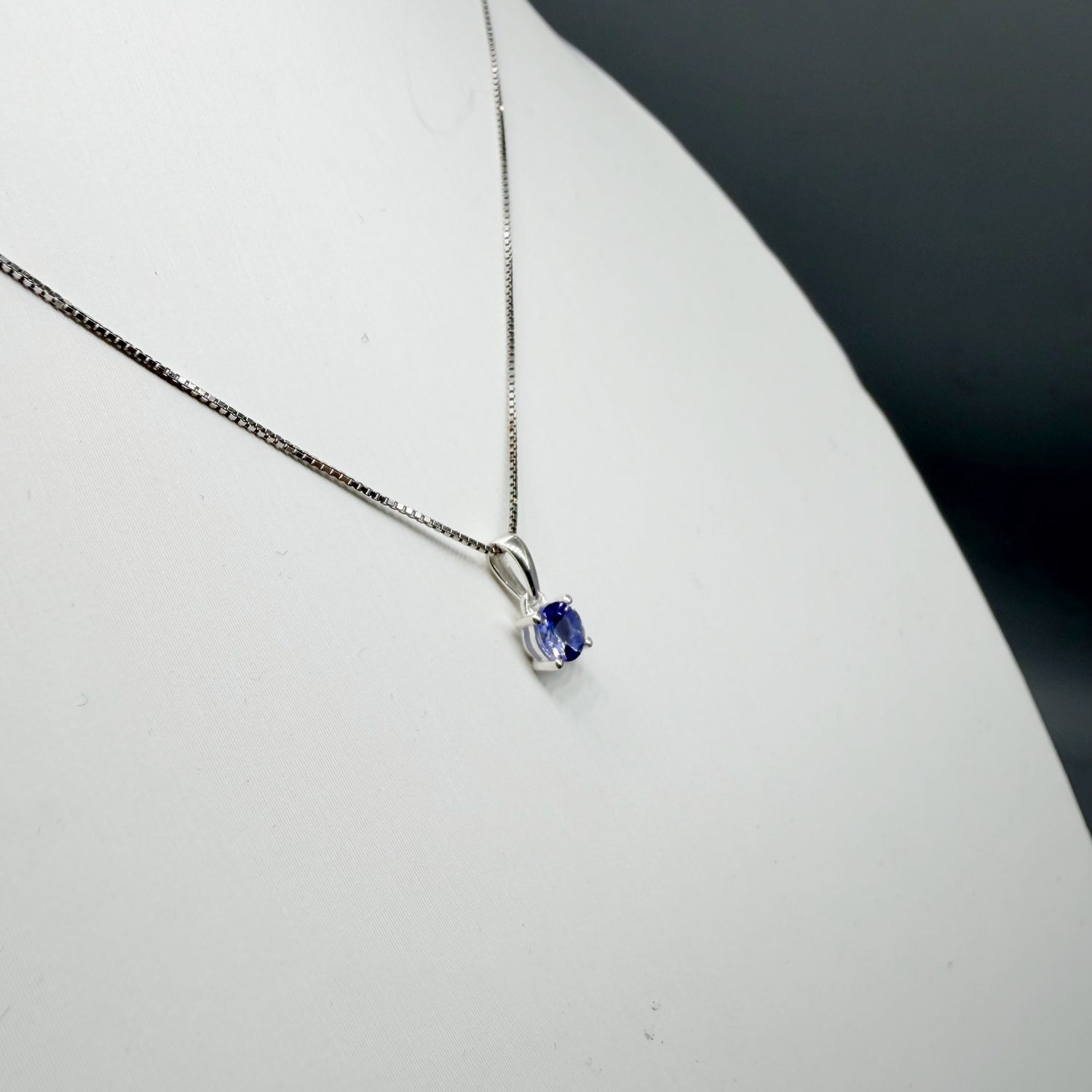 Ciondolo Punto Luce Tanzanite Argento 925 - Tondo