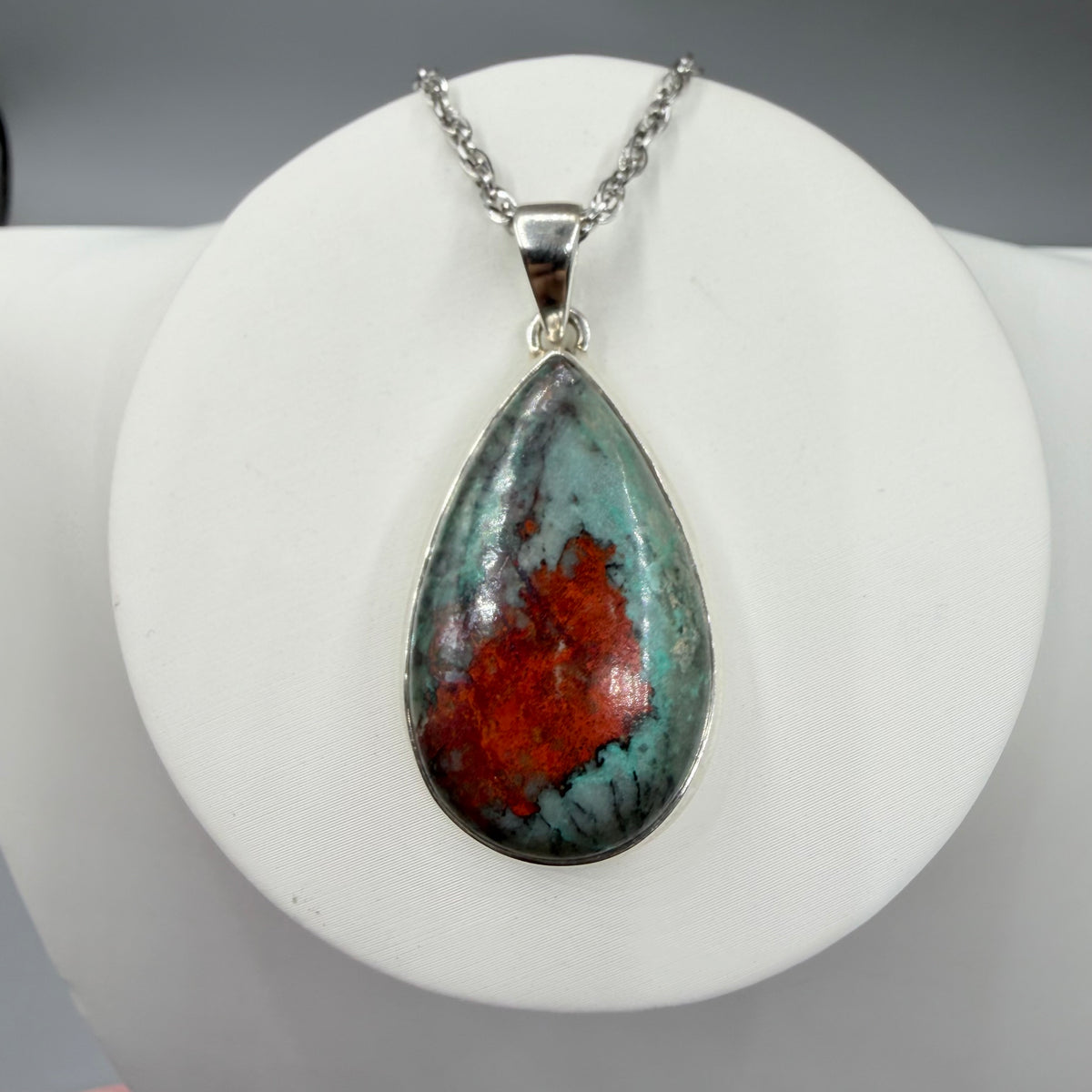 Ciondolo Cuprite e Argento 925 - Goccia