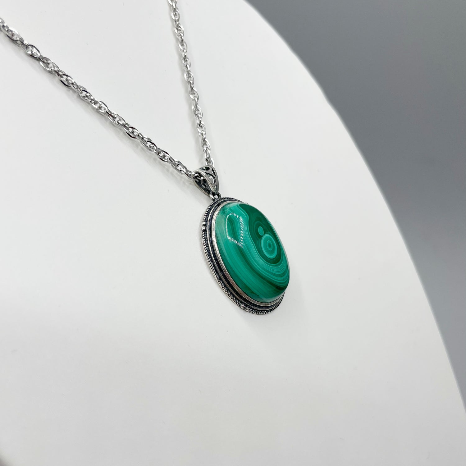 Ciondolo Malachite Ovale - Argento 925