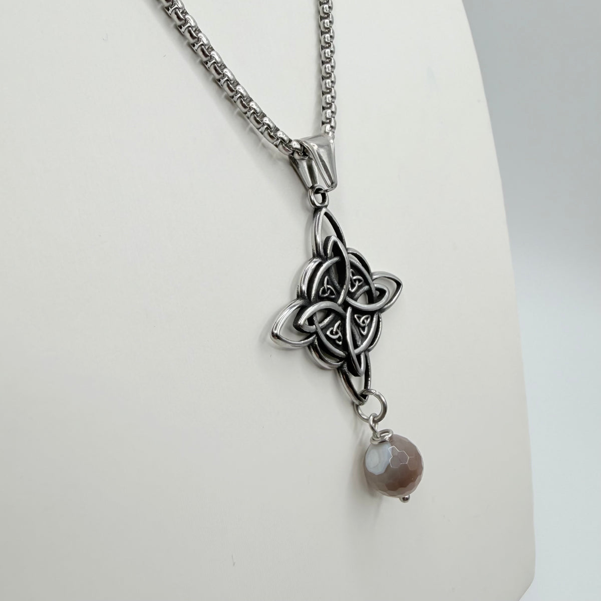 Collana Occhio di Shiva e Nodo della Strega: protezione da malocchio e invidia