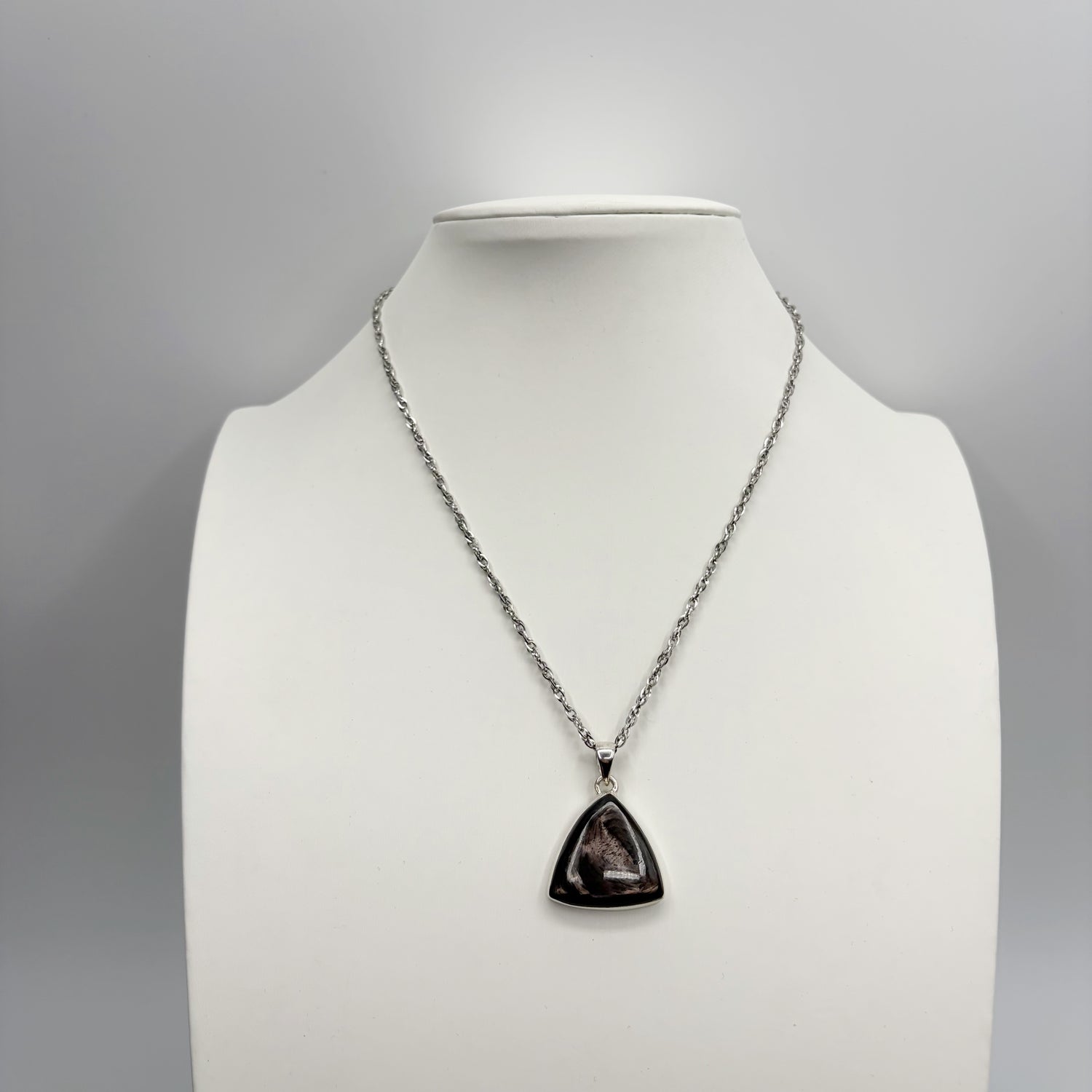 Ciondolo Iperstene Argento 925 - Triangolo