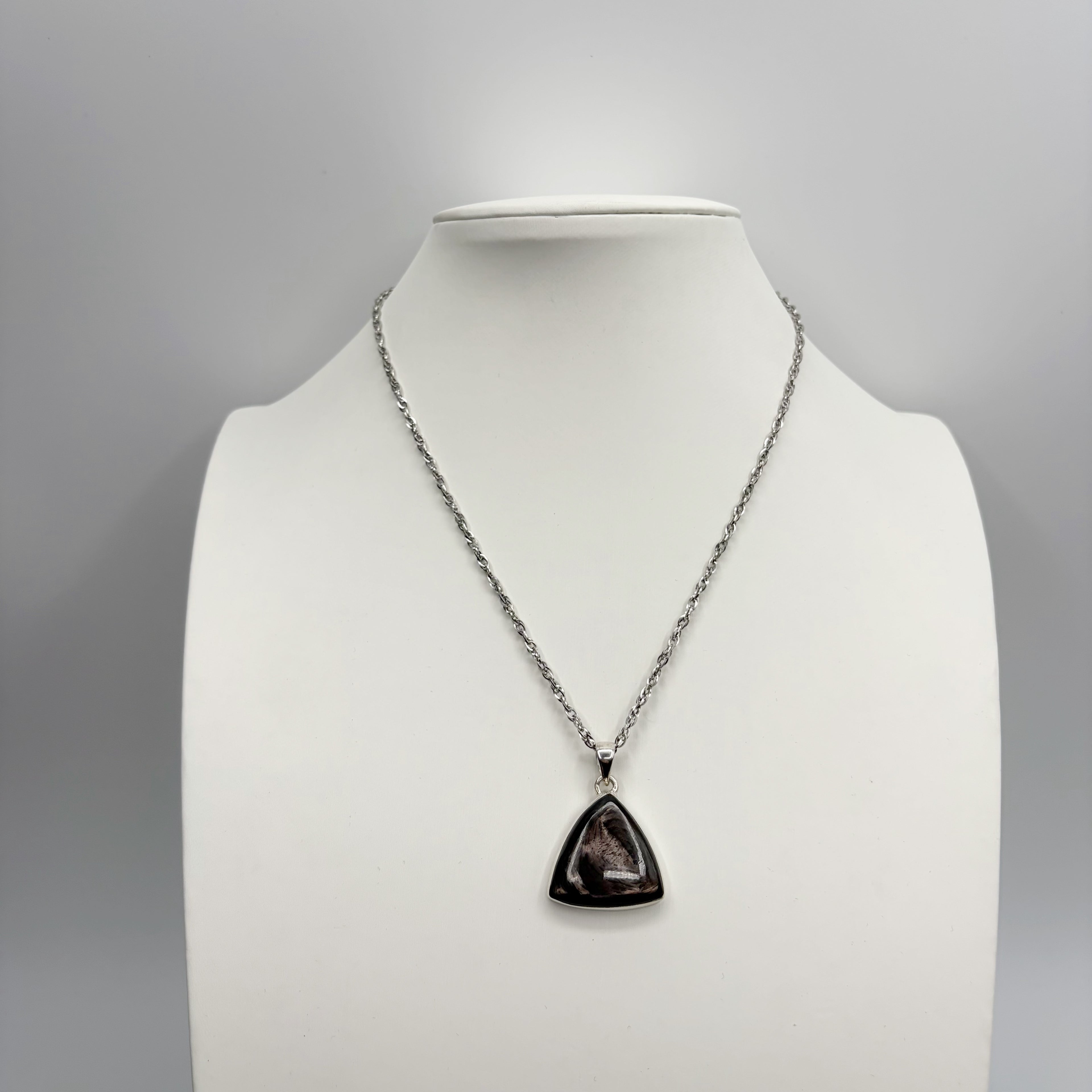 Ciondolo Iperstene Argento 925 - Triangolo