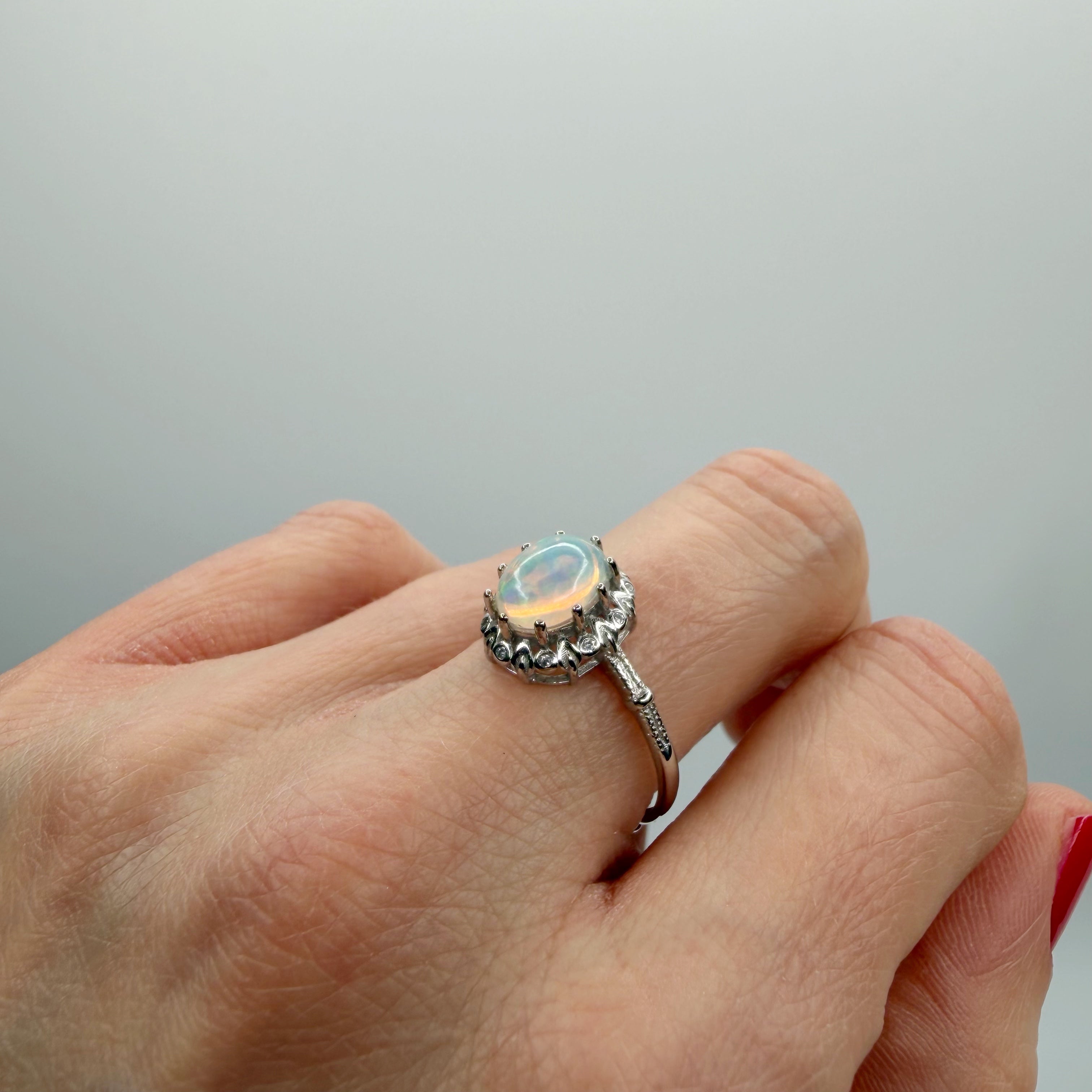Anello Opale Etiope e Argento 925