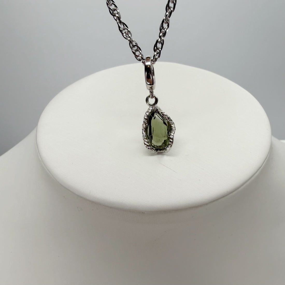 Ciondolo Moldavite e Argento 925
