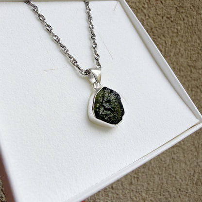 Ciondolo Moldavite Grezza - Argento 925