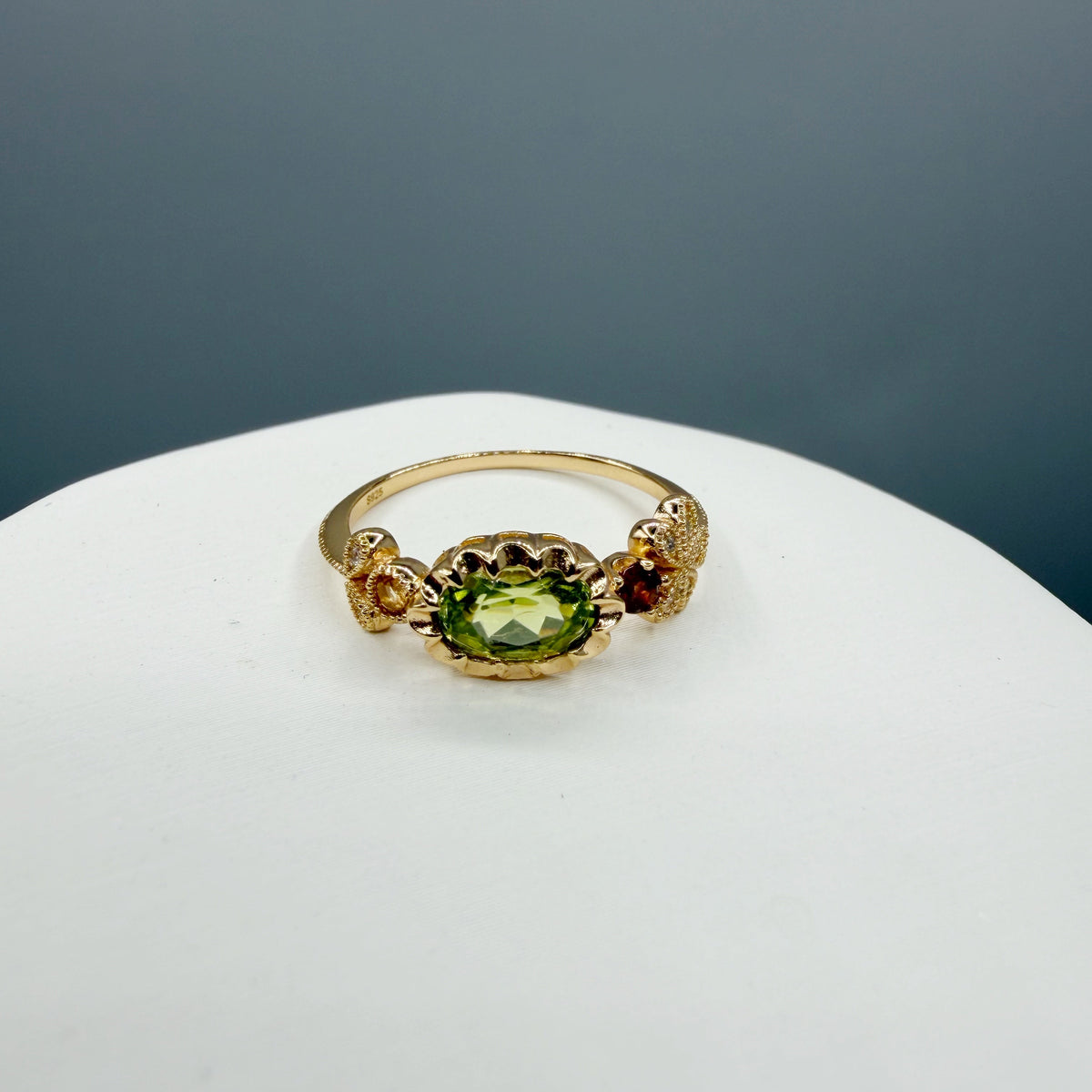 Anello Peridoto e Granato | Argento 925 placcato oro 14k - NON REGOLABILE
