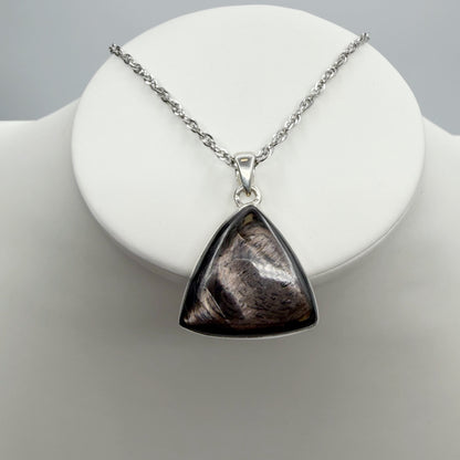 Ciondolo Iperstene Argento 925 - Triangolo