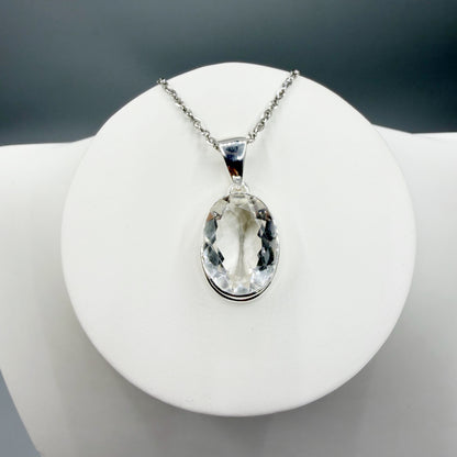 Ciondolo Cristallo di Rocca e Argento 925 - Ovale