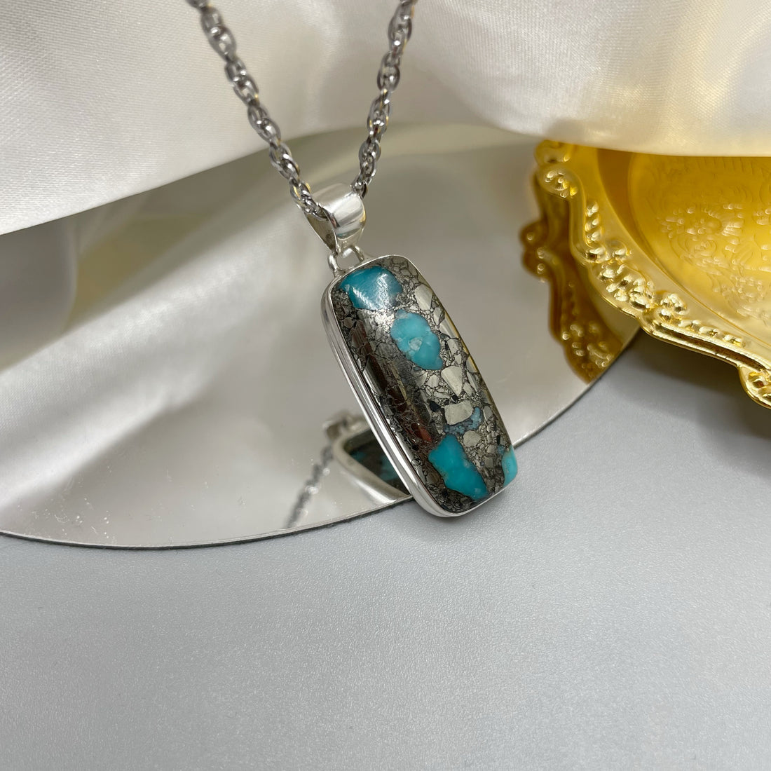Ciondolo Turchese Naturale in Pirite | Argento 925 - rettangolare