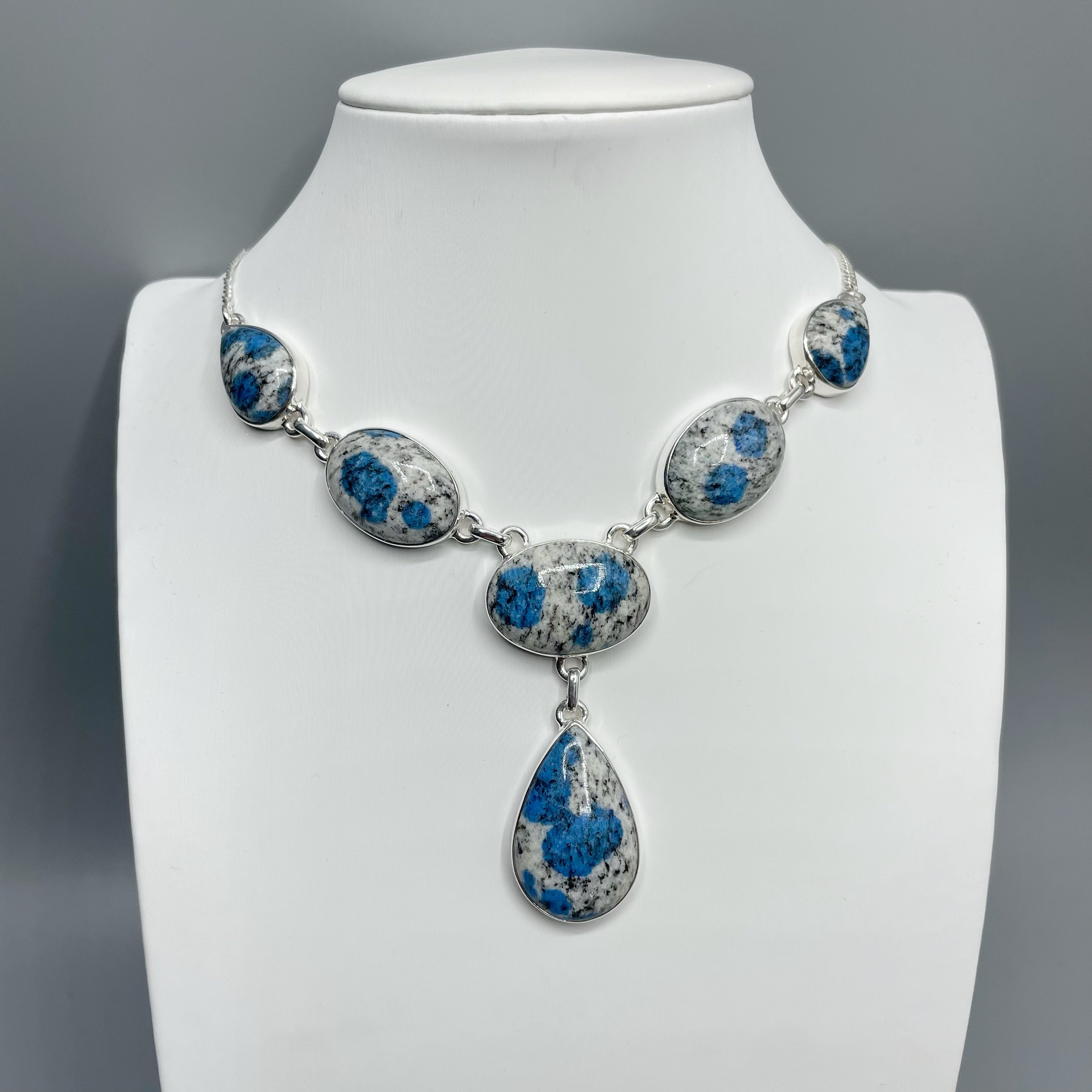 Collana Azzurrite in Granito (K2) - Argento 925