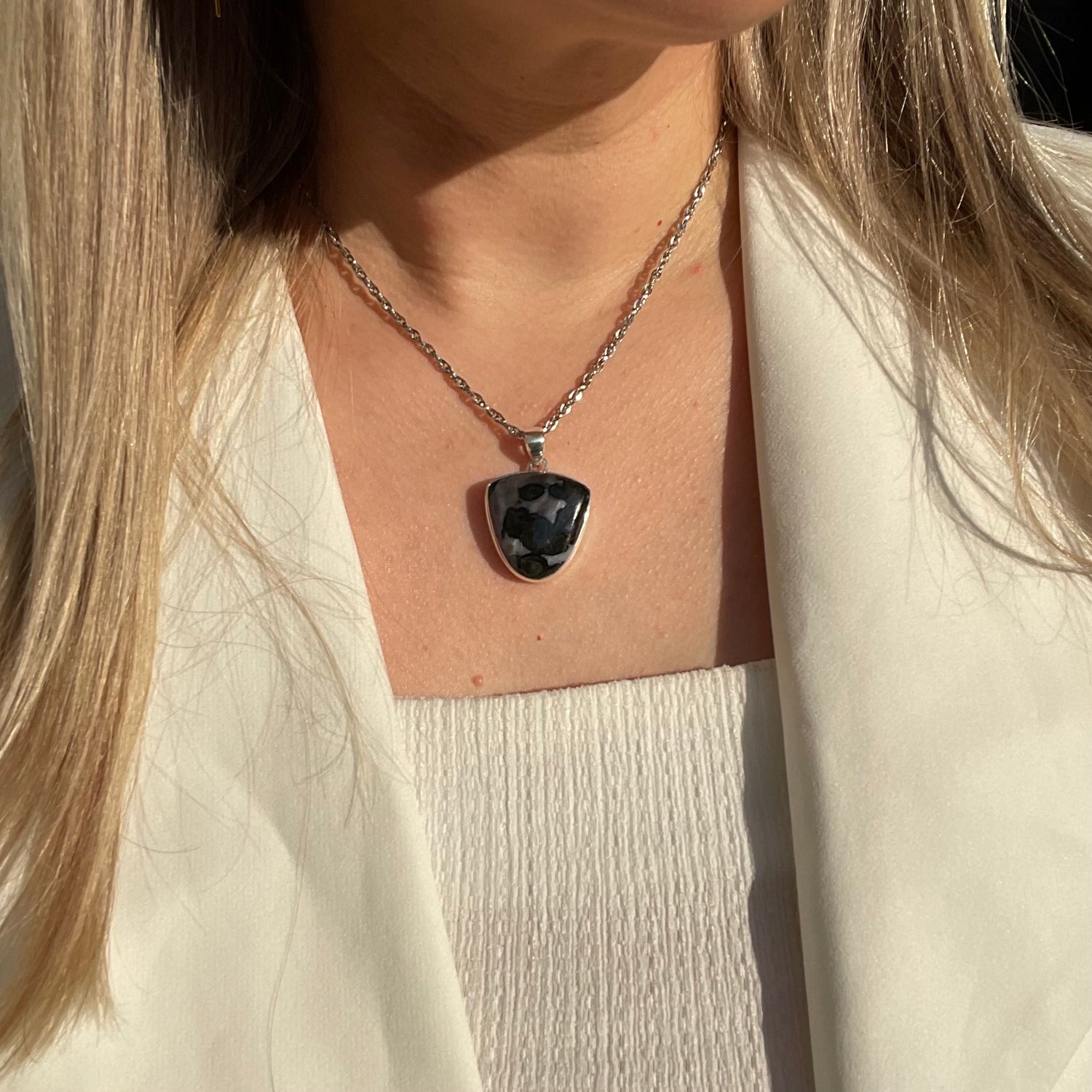 Ciondolo Merlinite Mistica e Argento 925