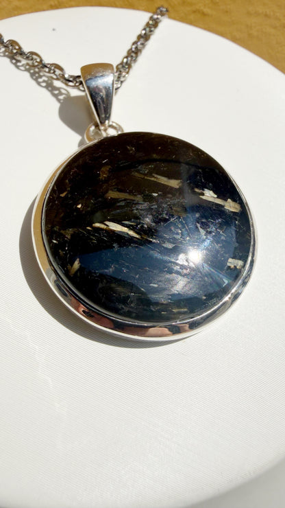 Ciondolo Nuummite Argento 925 - Tondo