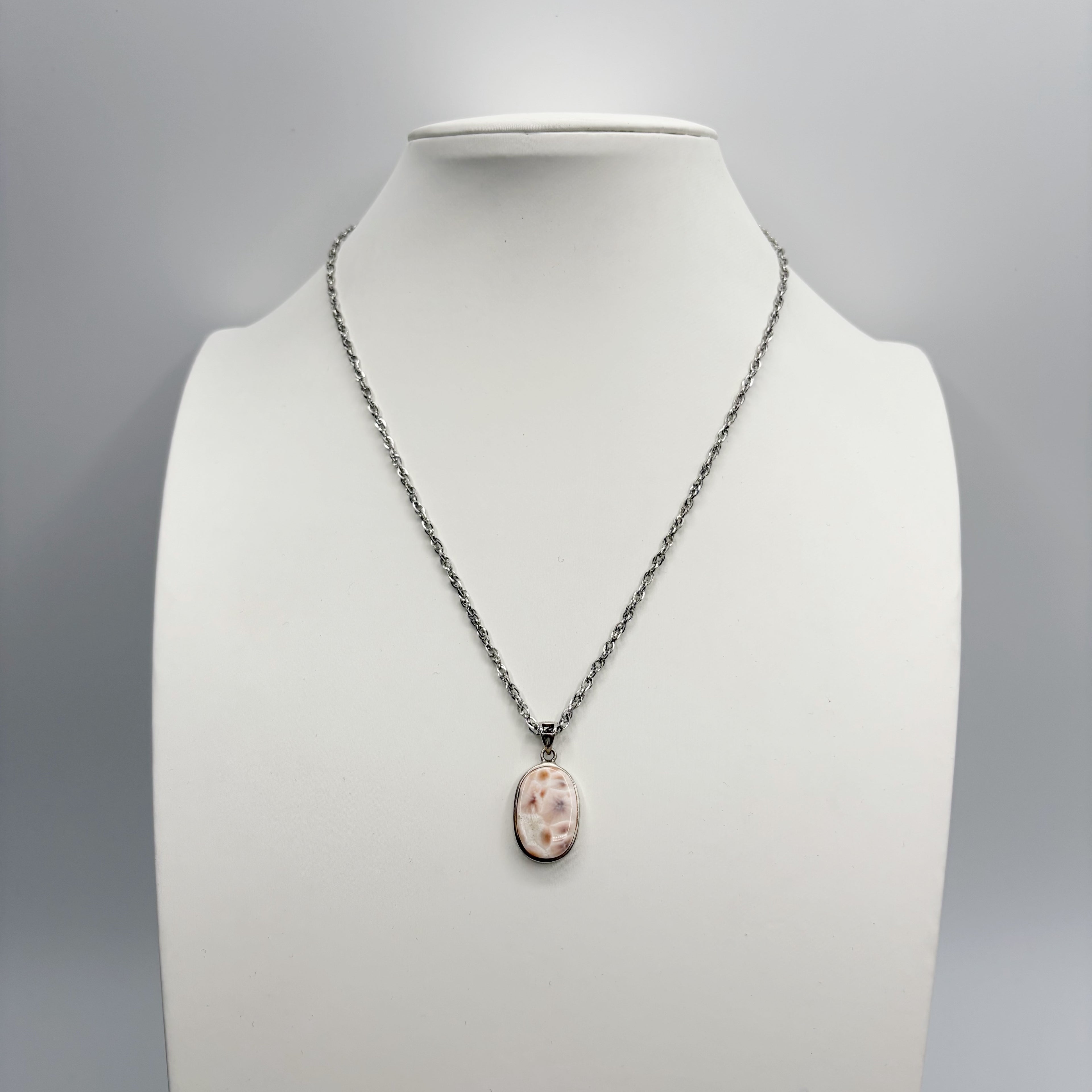 Ciondolo Natrolite e Argento 925 - Ovale