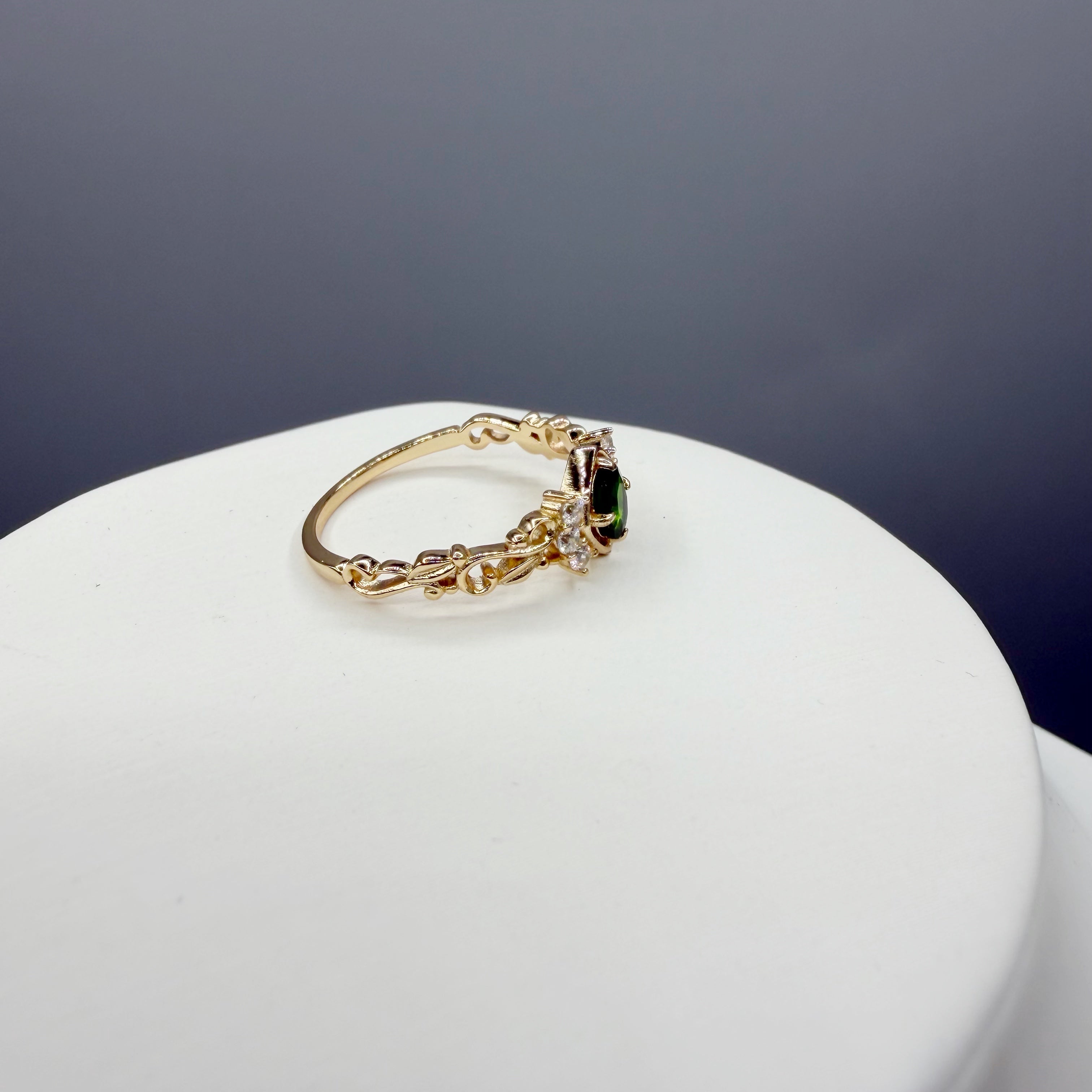 Anello Diopsite | Argento 925 placcato oro 14k - NON REGOLABILE