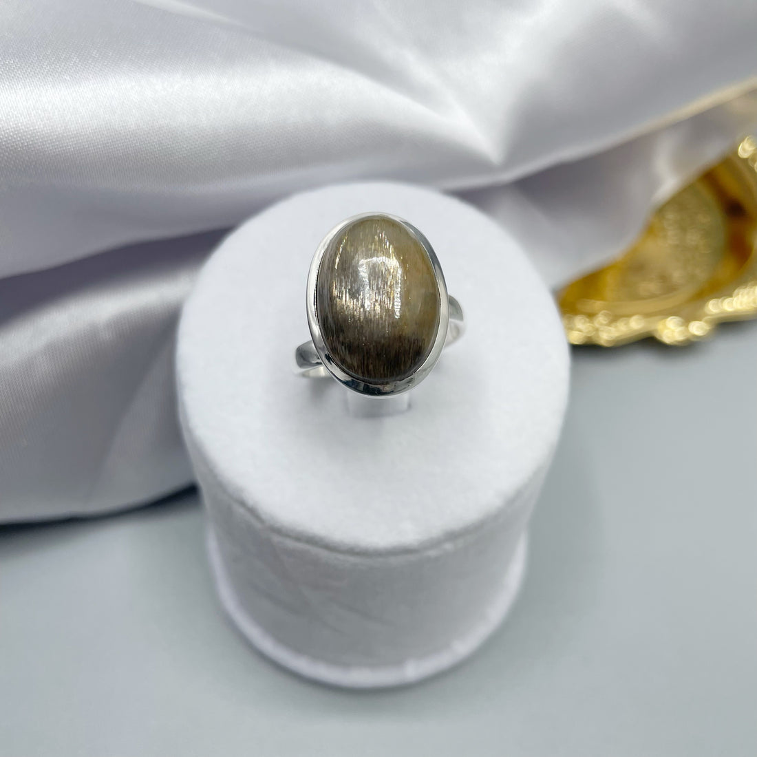 Anello Pietra del Sole Nera Ovale e Argento 925