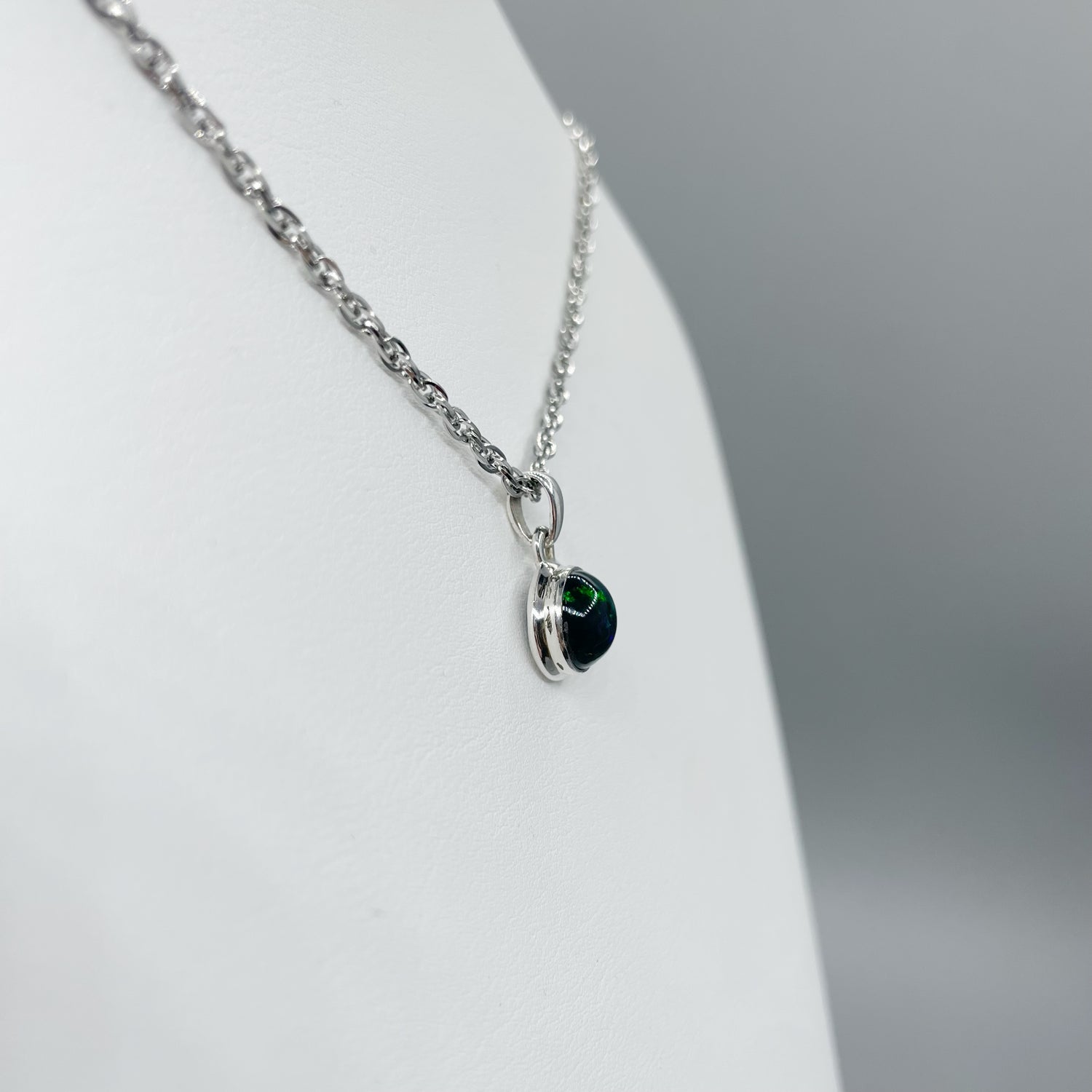 Ciondolo Opale Nero Chalama Tondo - Argento 925