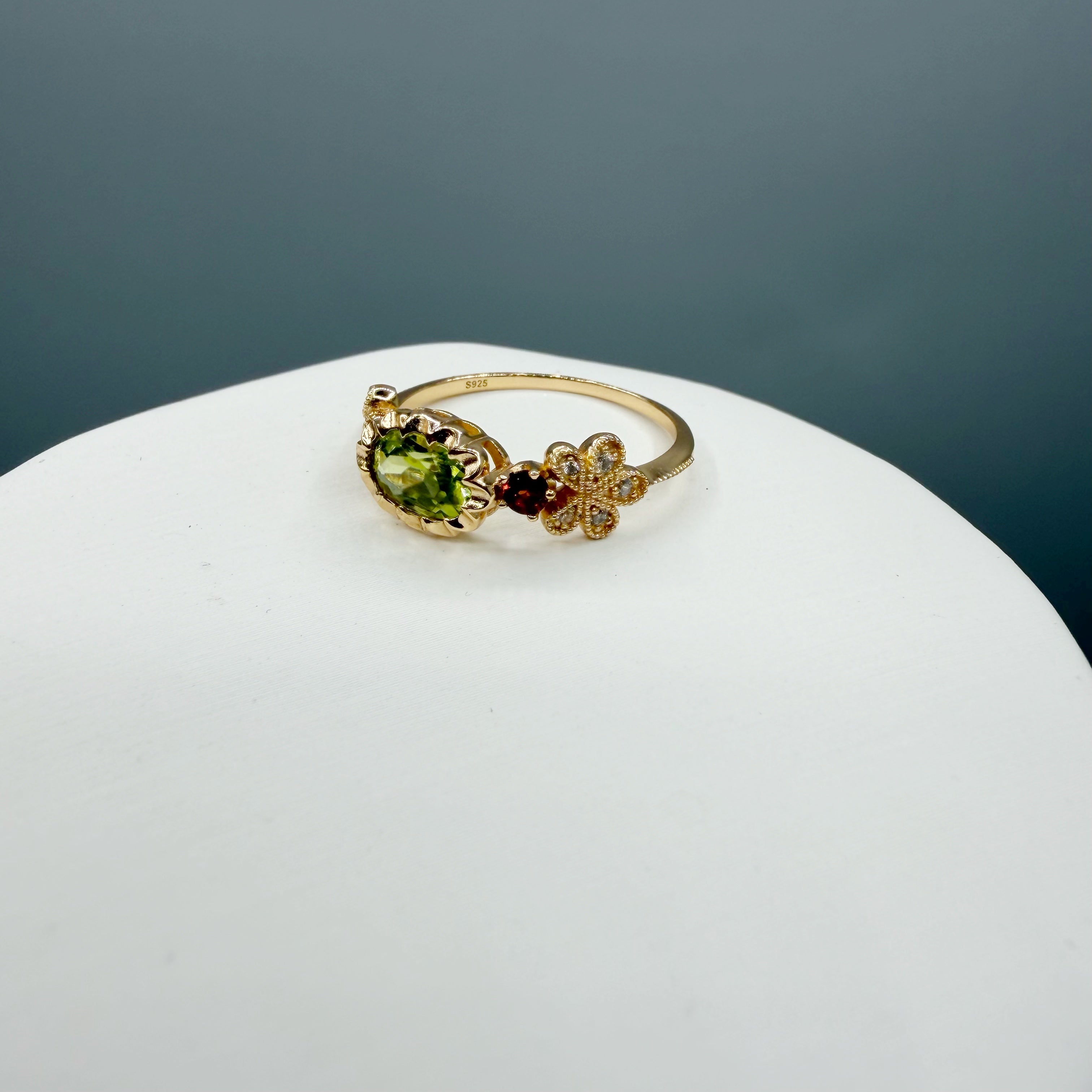 Anello Peridoto e Granato | Argento 925 placcato oro 14k - NON REGOLABILE