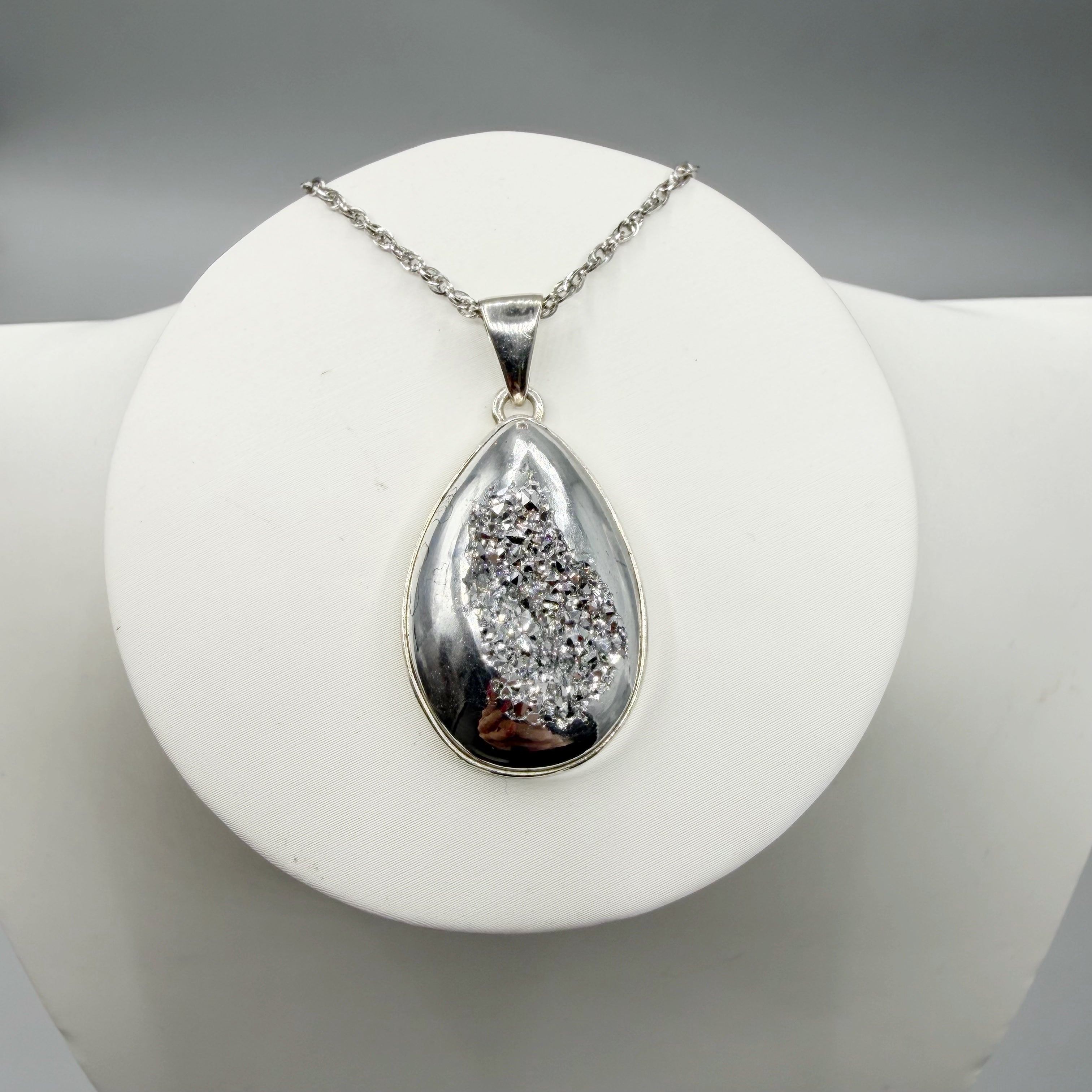 Ciondolo Drusa di Agata con Pirite Aura - Argento 925 - a Goccia