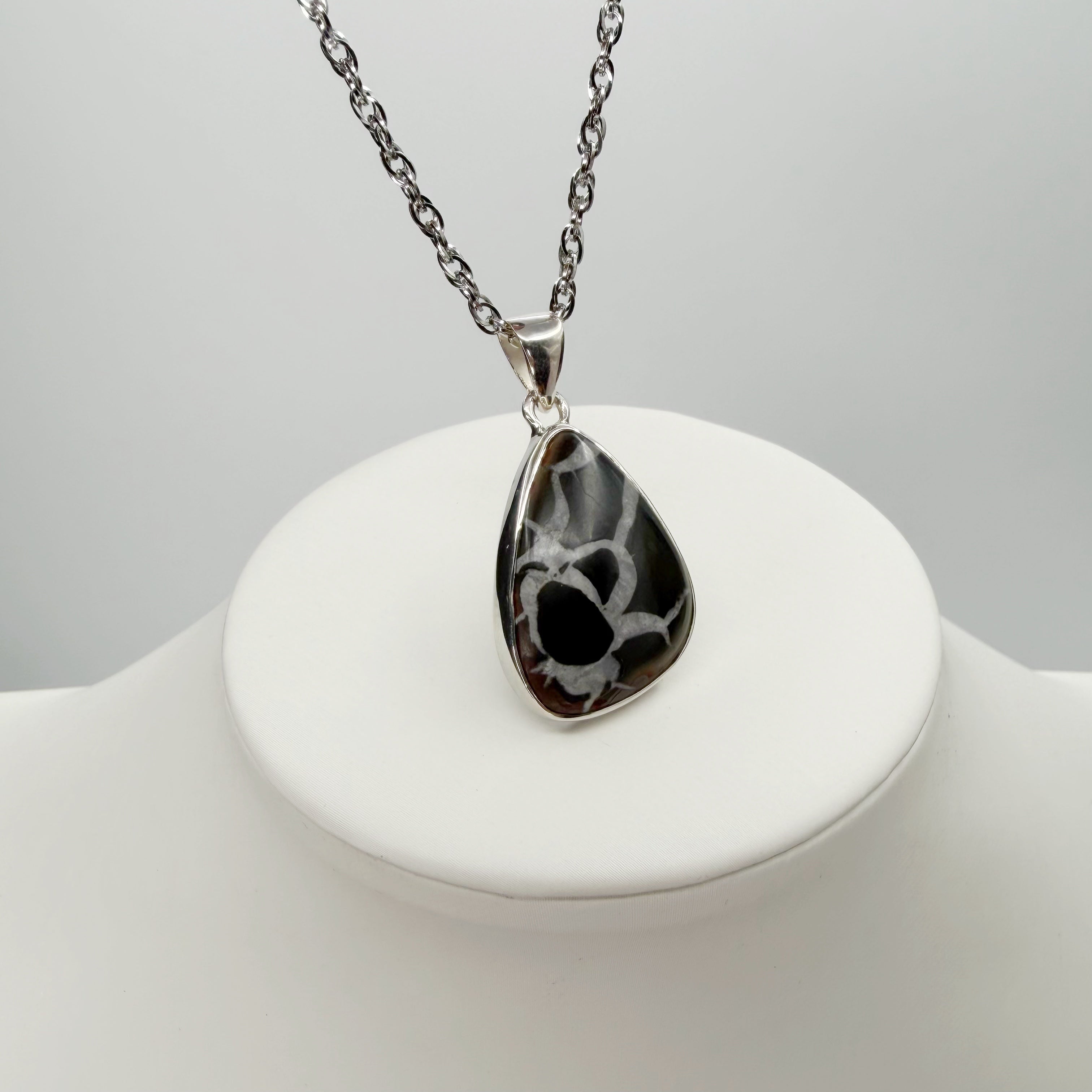 Ciondolo Septaria Nera Argento 925