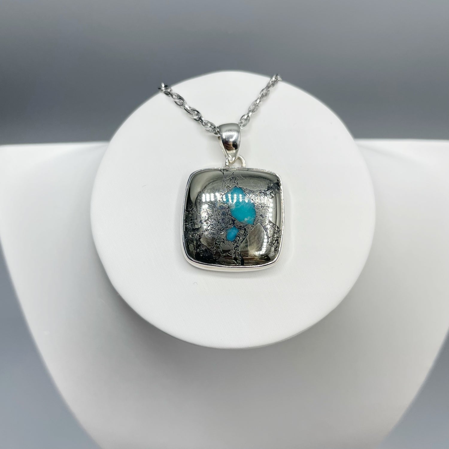 Ciondolo Turchese Naturale in Pirite | Argento 925 - Quadrato