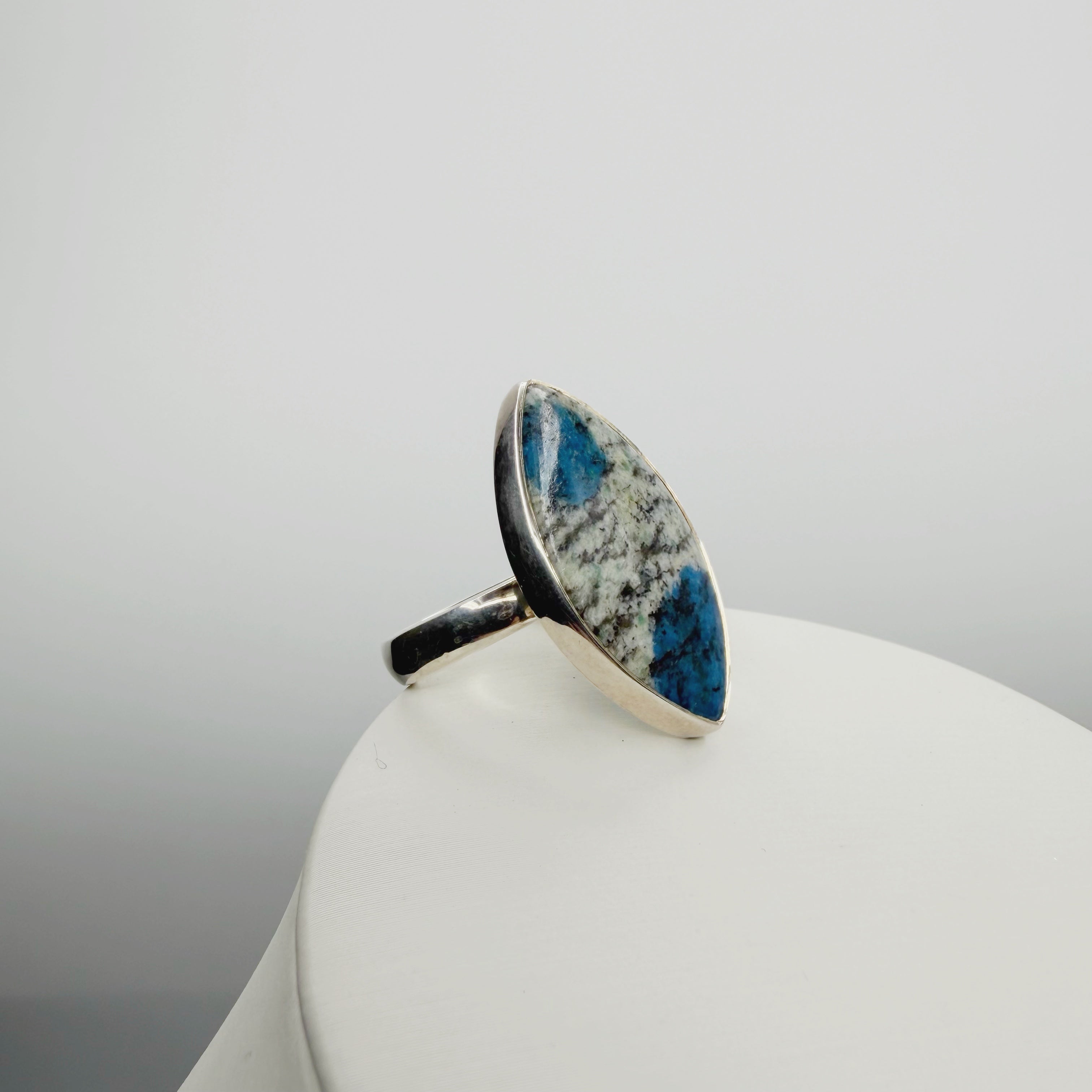Anello Azzurrite in Granito (K2) e Argento 925