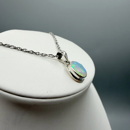 Ciondolo Opale Etiope Sfaccettato Ovale - Argento 925