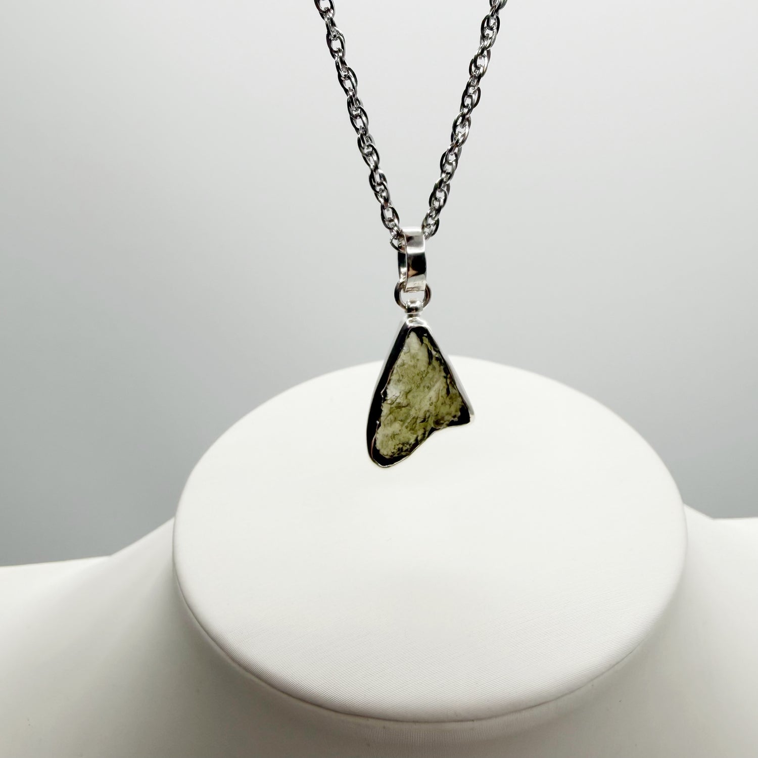 Ciondolo Moldavite Grezza e Argento 925