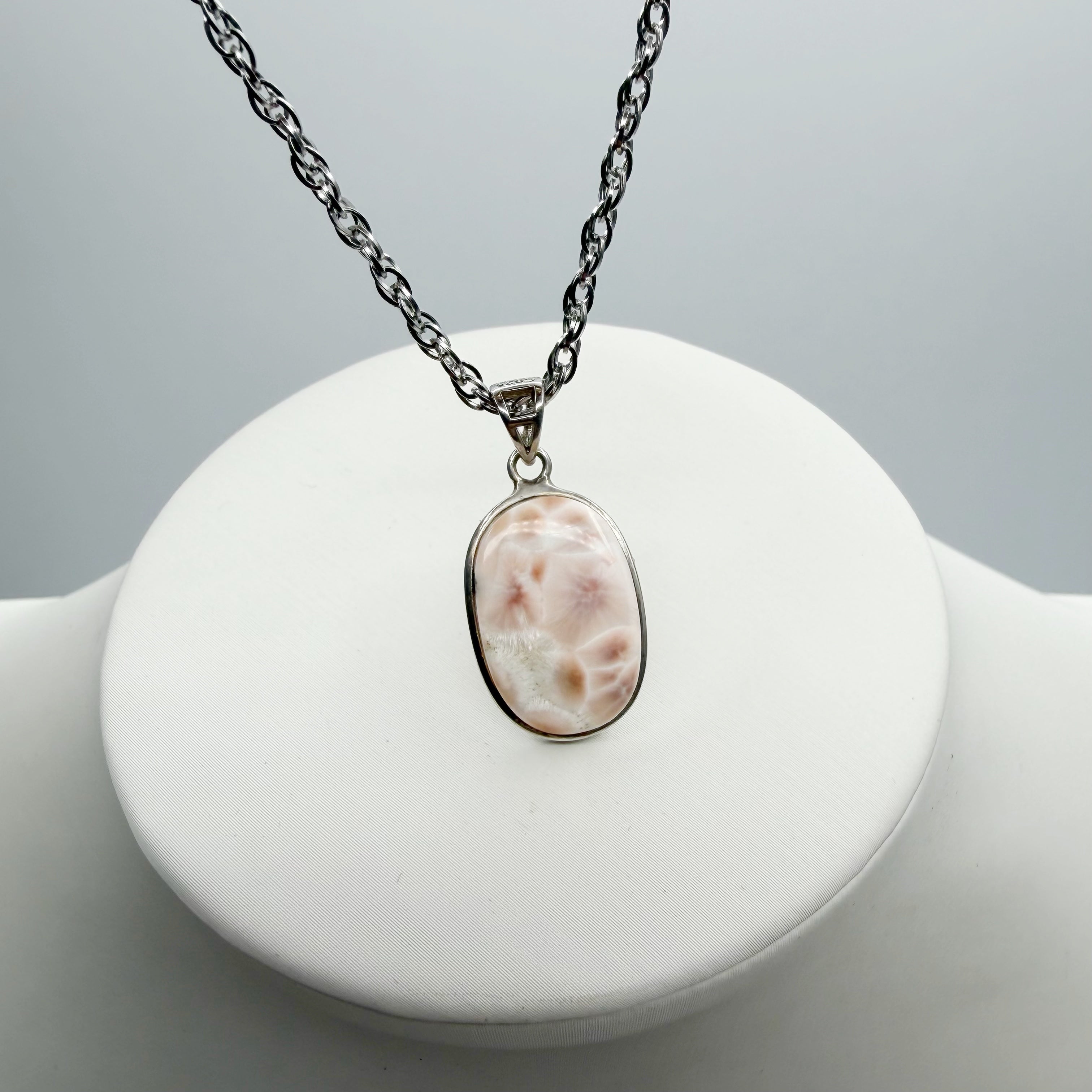Ciondolo Natrolite e Argento 925 - Ovale