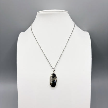 Ciondolo Pirite in Magnetite - Argento 925 - OVALE A