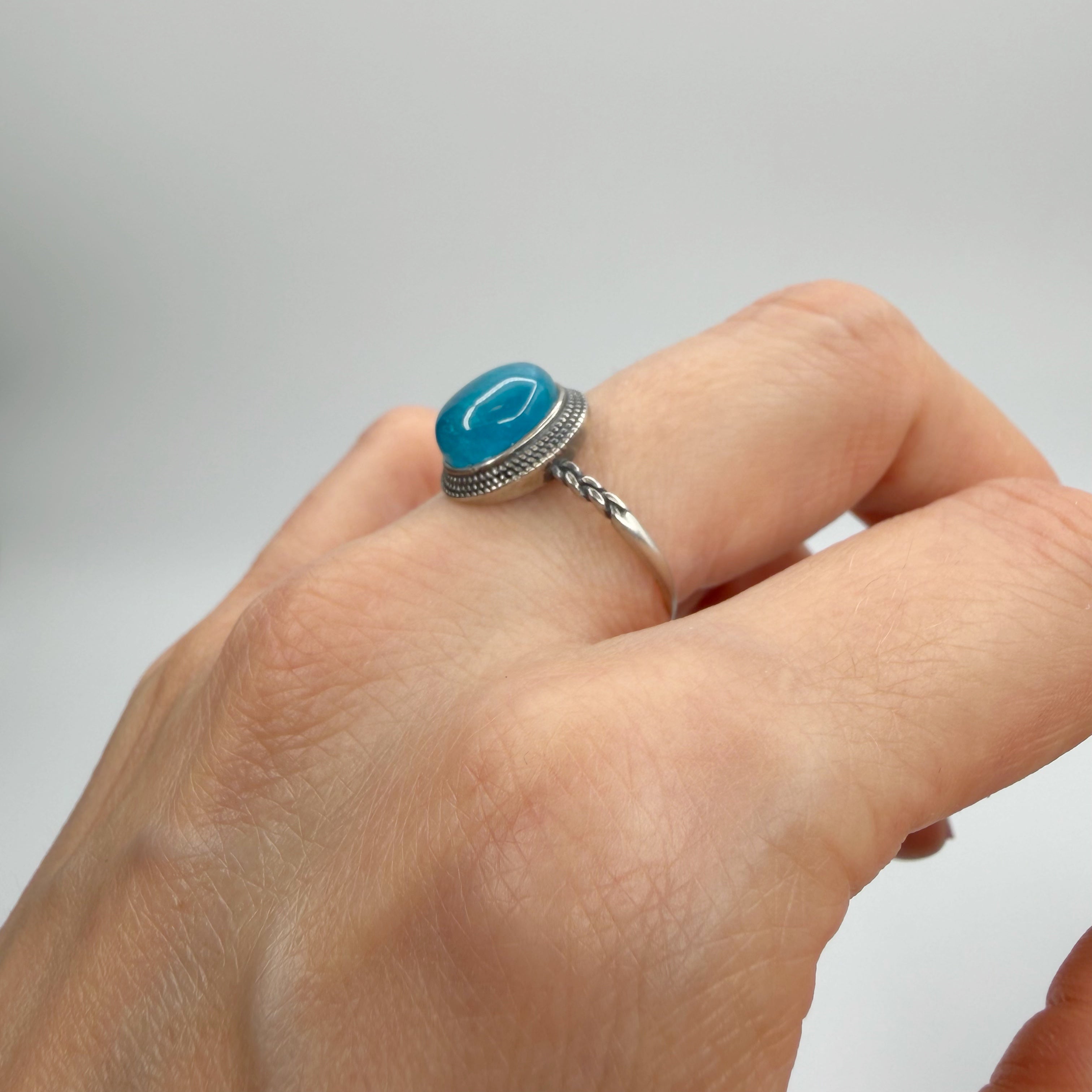 Anello Apatite Ovale - Argento 925